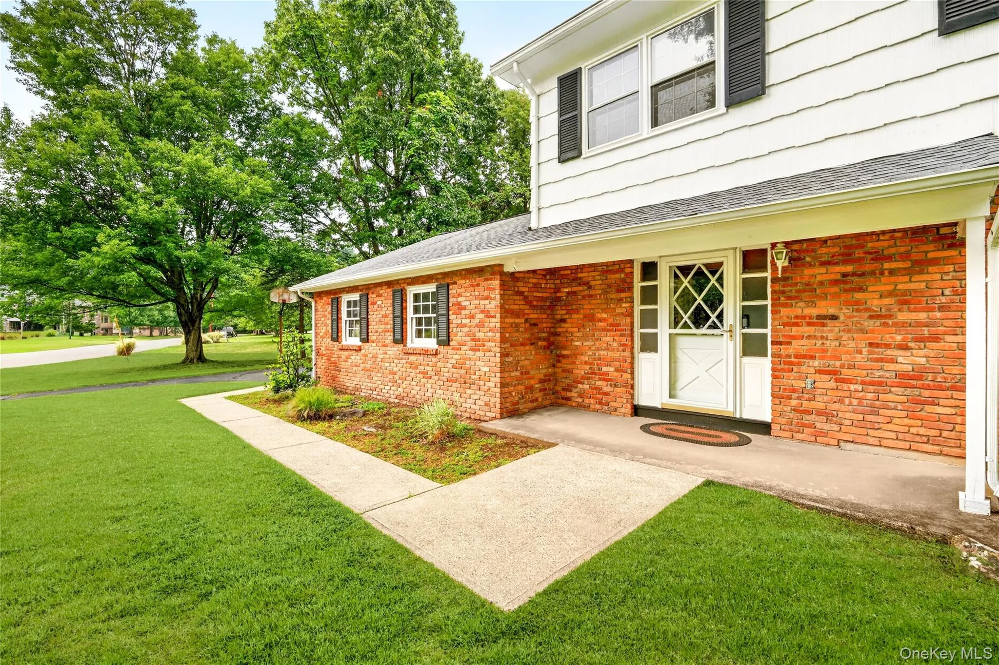 2 Laura Lane, Ramapo, NY, 4 Bedrooms Bedrooms, 9 Rooms Rooms,2 BathroomsBathrooms,Residential,For Rent,Laura,0,1029007 2 Laura Lane, Ramapo, NY, 4 Bedrooms Bedrooms, 9 Rooms Rooms,2 BathroomsBathrooms,Residential,For Rent,Laura,0,1029007