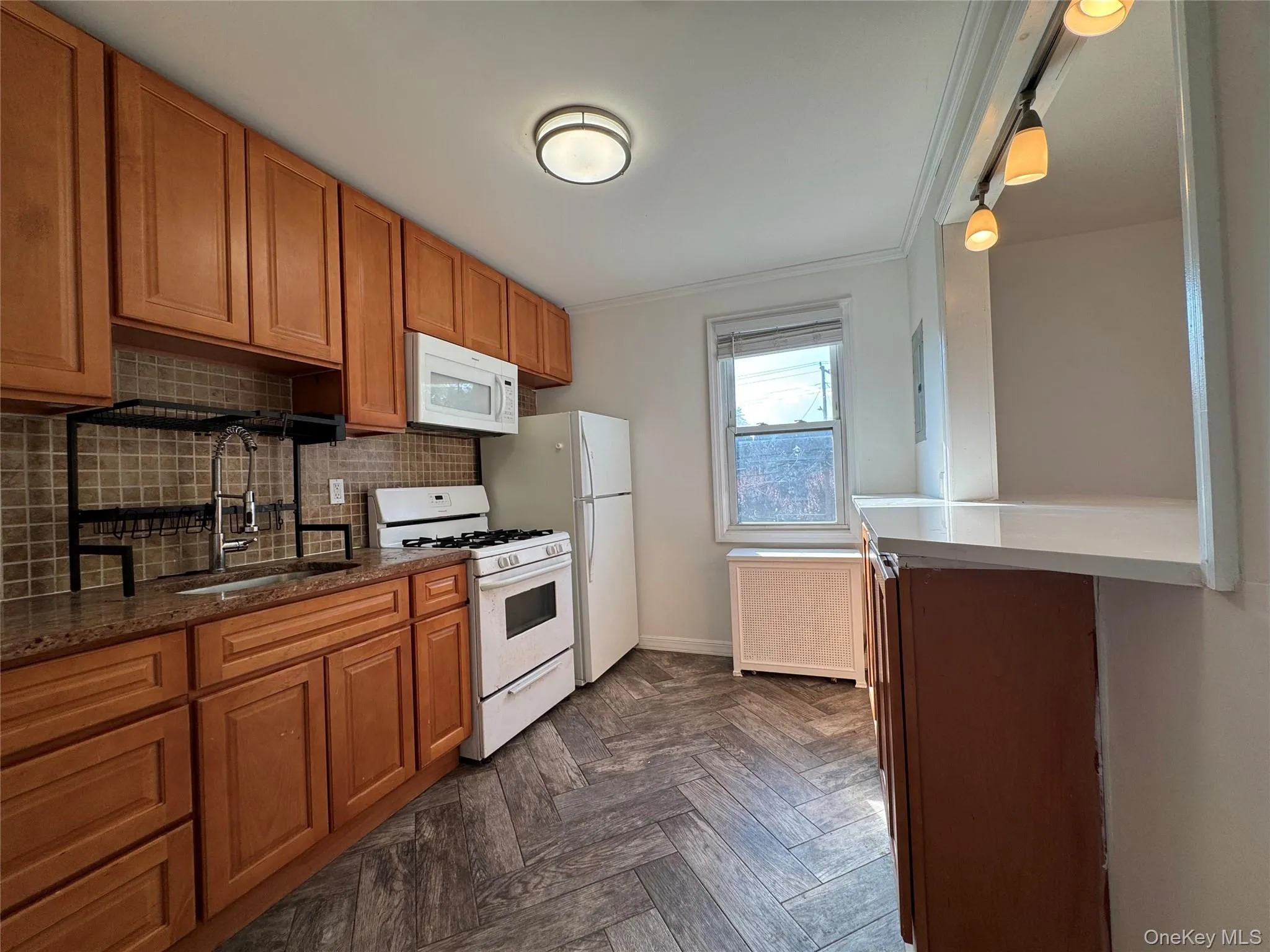 267 Plainfield Avenue, Hempstead, NY, 2 Bedrooms Bedrooms, 4 Rooms Rooms,1 BathroomBathrooms,Residential Lease,For Rent,Plainfield,0,1029008 267 Plainfield Avenue, Hempstead, NY, 2 Bedrooms Bedrooms, 4 Rooms Rooms,1 BathroomBathrooms,Residential Lease,For Rent,Plainfield,0,1029008