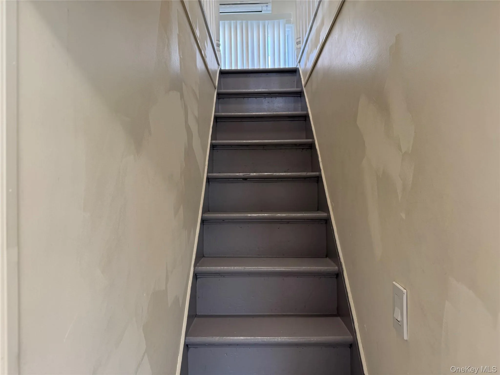 267 Plainfield Avenue, Hempstead, NY, 2 Bedrooms Bedrooms, 4 Rooms Rooms,1 BathroomBathrooms,Residential Lease,For Rent,Plainfield,0,1029008 267 Plainfield Avenue, Hempstead, NY, 2 Bedrooms Bedrooms, 4 Rooms Rooms,1 BathroomBathrooms,Residential Lease,For Rent,Plainfield,0,1029008