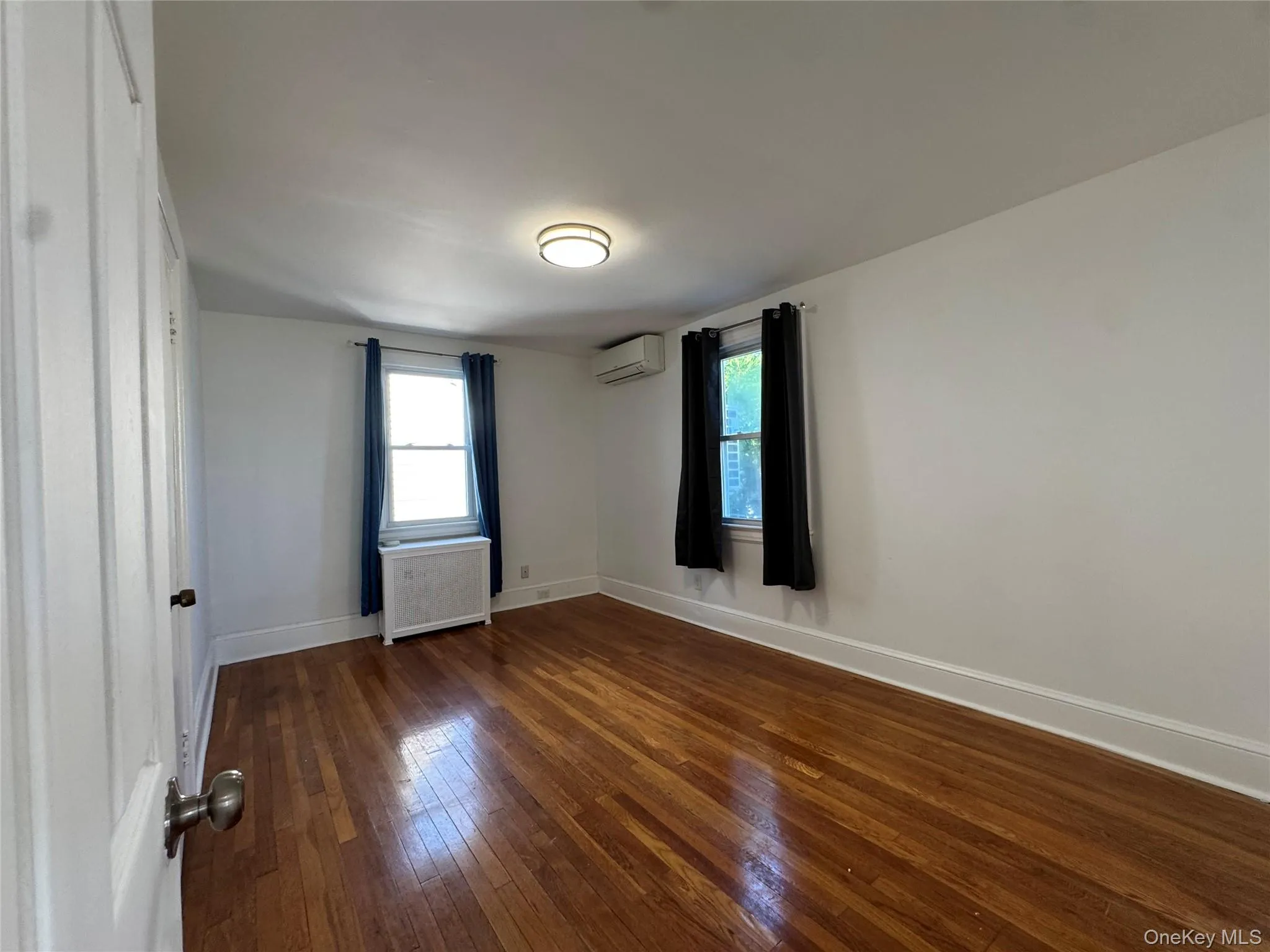 267 Plainfield Avenue, Hempstead, NY, 2 Bedrooms Bedrooms, 4 Rooms Rooms,1 BathroomBathrooms,Residential Lease,For Rent,Plainfield,0,1029008 267 Plainfield Avenue, Hempstead, NY, 2 Bedrooms Bedrooms, 4 Rooms Rooms,1 BathroomBathrooms,Residential Lease,For Rent,Plainfield,0,1029008