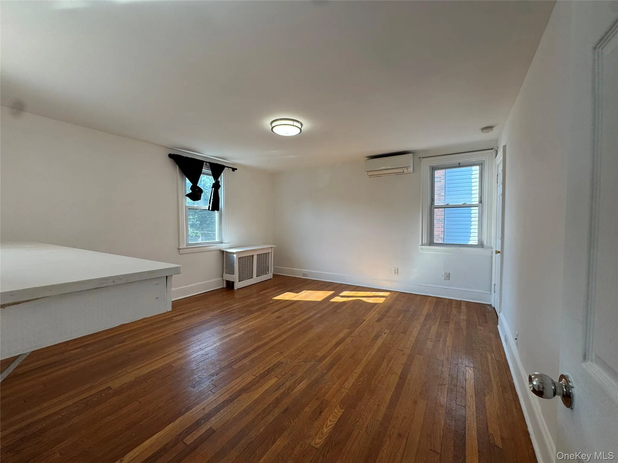 267 Plainfield Avenue, Hempstead, NY, 2 Bedrooms Bedrooms, 4 Rooms Rooms,1 BathroomBathrooms,Residential Lease,For Rent,Plainfield,0,1029008 267 Plainfield Avenue, Hempstead, NY, 2 Bedrooms Bedrooms, 4 Rooms Rooms,1 BathroomBathrooms,Residential Lease,For Rent,Plainfield,0,1029008