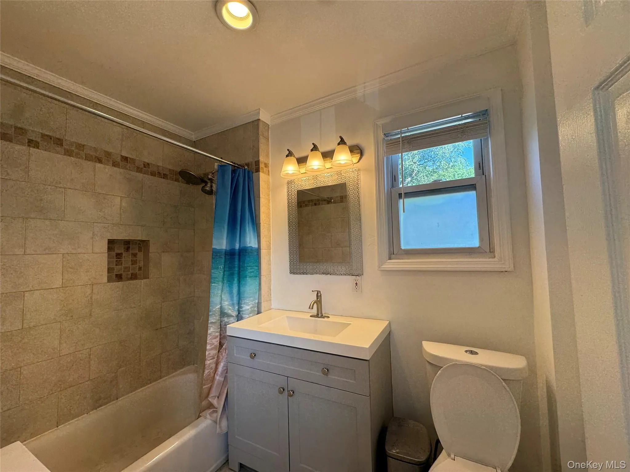267 Plainfield Avenue, Hempstead, NY, 2 Bedrooms Bedrooms, 4 Rooms Rooms,1 BathroomBathrooms,Residential Lease,For Rent,Plainfield,0,1029008 267 Plainfield Avenue, Hempstead, NY, 2 Bedrooms Bedrooms, 4 Rooms Rooms,1 BathroomBathrooms,Residential Lease,For Rent,Plainfield,0,1029008