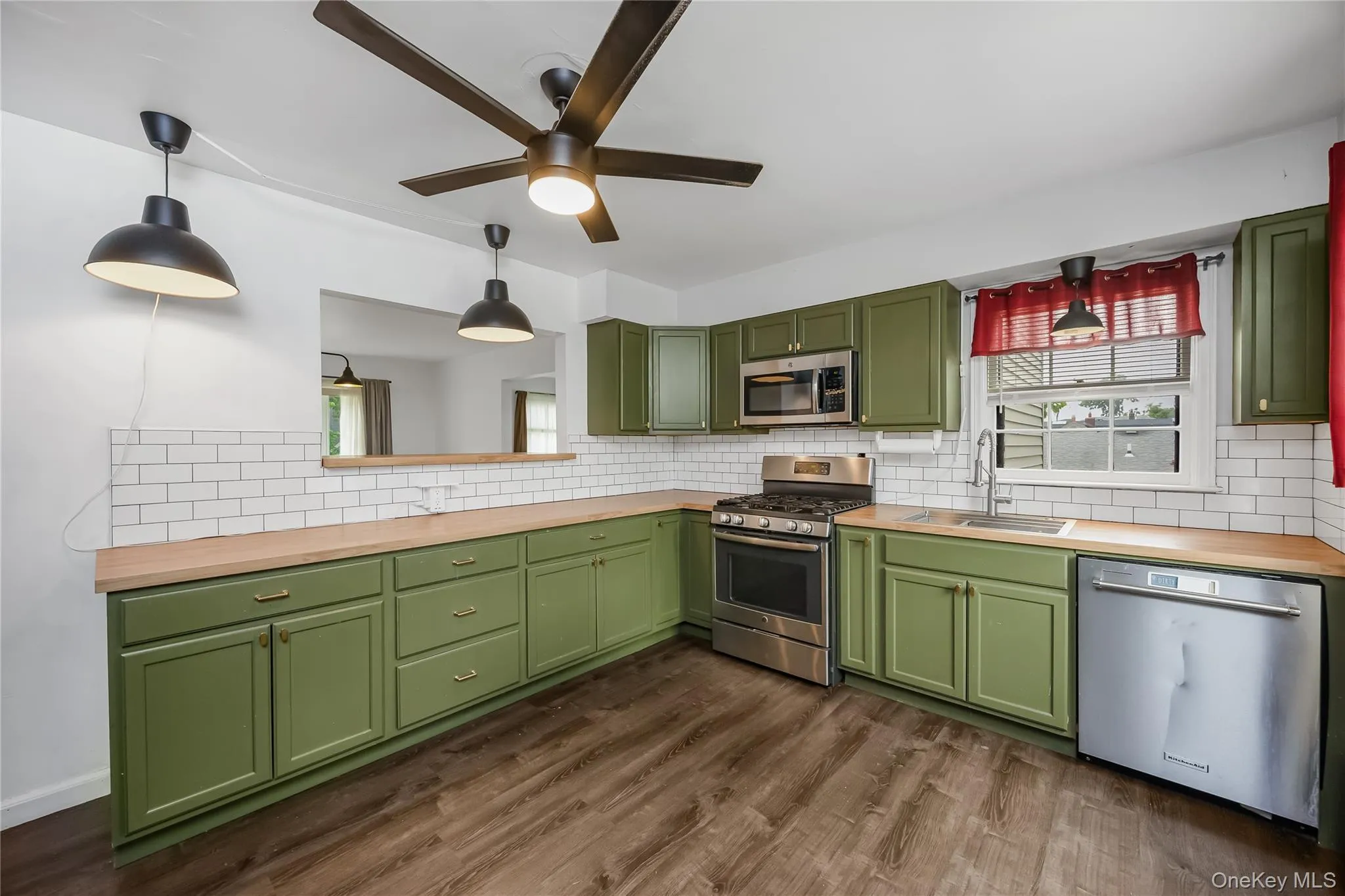 285 Starke Avenue, Hempstead, NY, 5 Bedrooms Bedrooms, 9 Rooms Rooms,2 BathroomsBathrooms,Residential,For Rent,Starke,0,1029010 285 Starke Avenue, Hempstead, NY, 5 Bedrooms Bedrooms, 9 Rooms Rooms,2 BathroomsBathrooms,Residential,For Rent,Starke,0,1029010