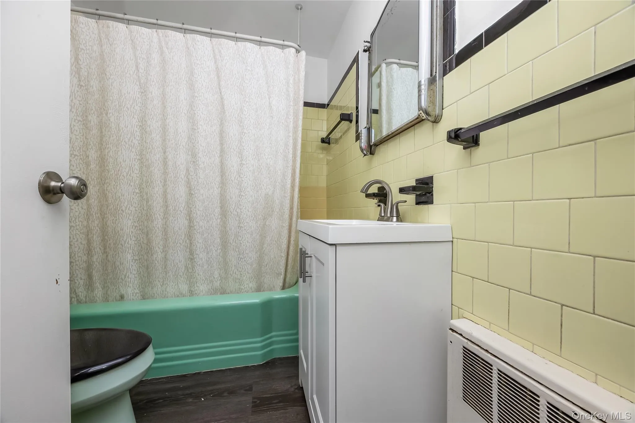 285 Starke Avenue, Hempstead, NY, 5 Bedrooms Bedrooms, 9 Rooms Rooms,2 BathroomsBathrooms,Residential,For Rent,Starke,0,1029010 285 Starke Avenue, Hempstead, NY, 5 Bedrooms Bedrooms, 9 Rooms Rooms,2 BathroomsBathrooms,Residential,For Rent,Starke,0,1029010