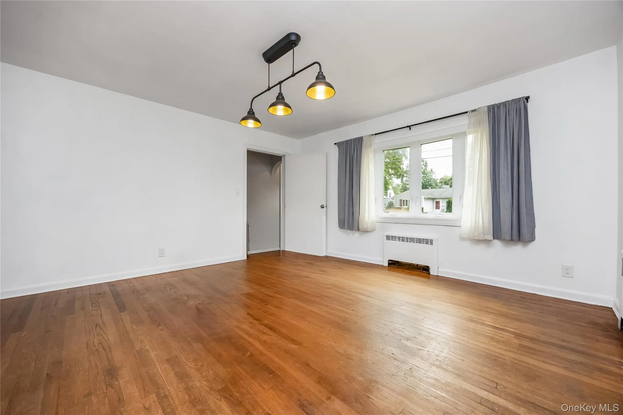 285 Starke Avenue, Hempstead, NY, 5 Bedrooms Bedrooms, 9 Rooms Rooms,2 BathroomsBathrooms,Residential,For Rent,Starke,0,1029010 285 Starke Avenue, Hempstead, NY, 5 Bedrooms Bedrooms, 9 Rooms Rooms,2 BathroomsBathrooms,Residential,For Rent,Starke,0,1029010
