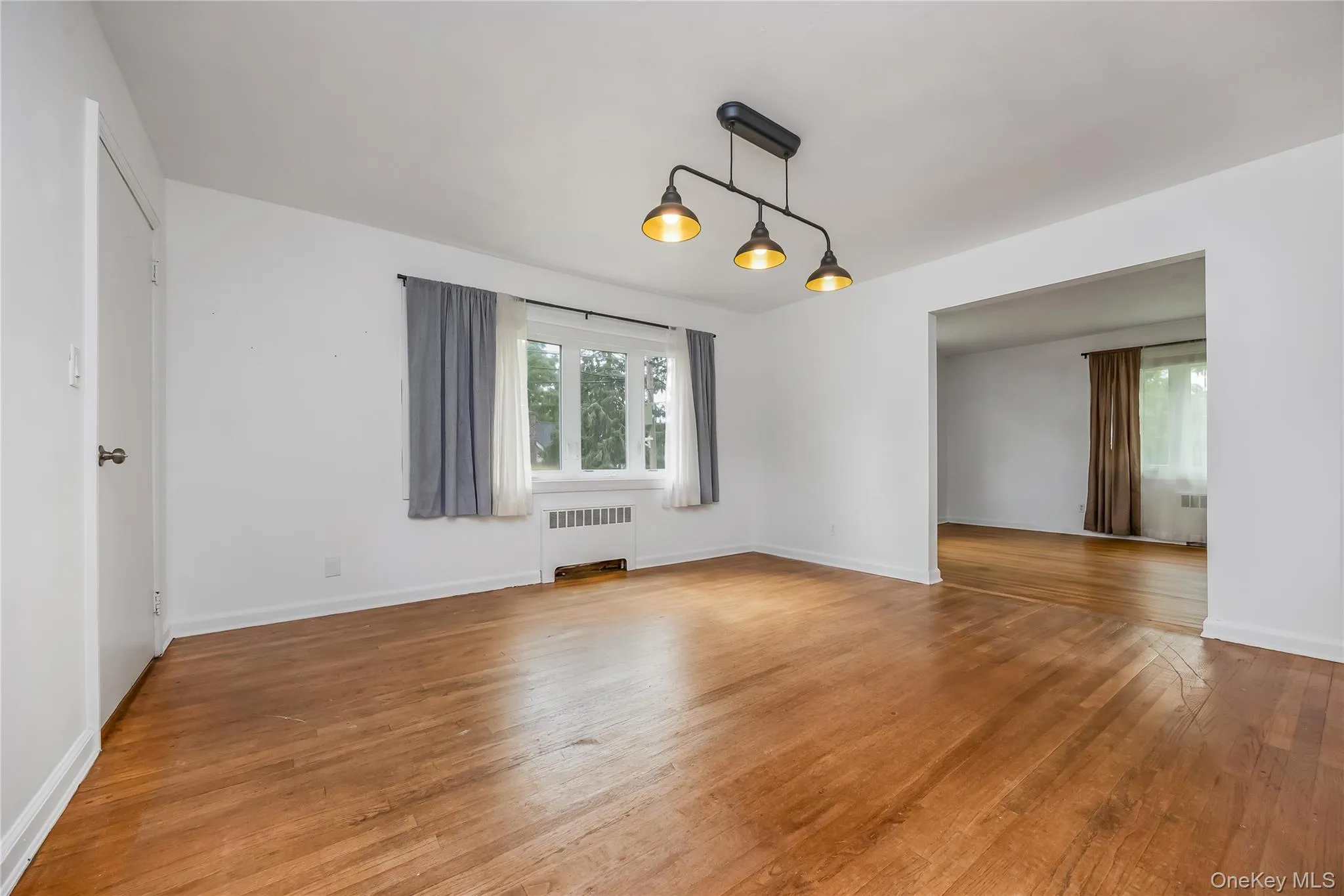 285 Starke Avenue, Hempstead, NY, 5 Bedrooms Bedrooms, 9 Rooms Rooms,2 BathroomsBathrooms,Residential,For Rent,Starke,0,1029010 285 Starke Avenue, Hempstead, NY, 5 Bedrooms Bedrooms, 9 Rooms Rooms,2 BathroomsBathrooms,Residential,For Rent,Starke,0,1029010