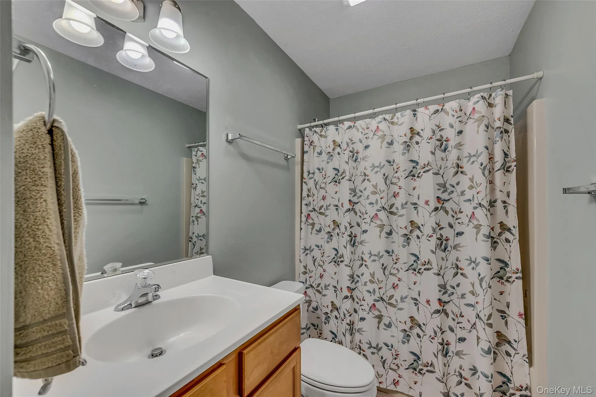 Full Bathroom Full Bathroom