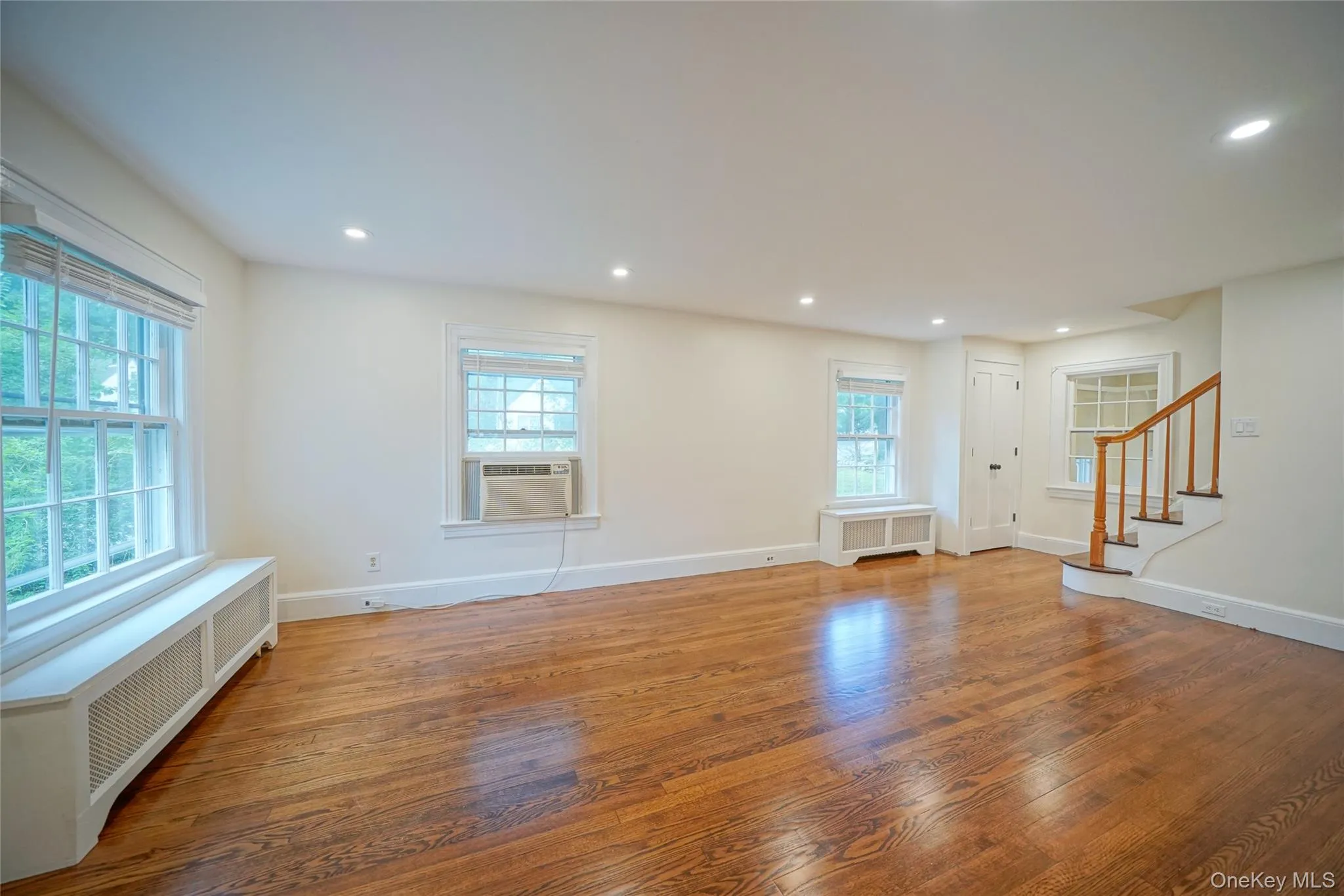 16 Brook St, Ramapo, NY, 4 Bedrooms Bedrooms, 8 Rooms Rooms,1 BathroomBathrooms,Residential Lease,For Rent,Brook St,0,1029026 16 Brook St, Ramapo, NY, 4 Bedrooms Bedrooms, 8 Rooms Rooms,1 BathroomBathrooms,Residential Lease,For Rent,Brook St,0,1029026