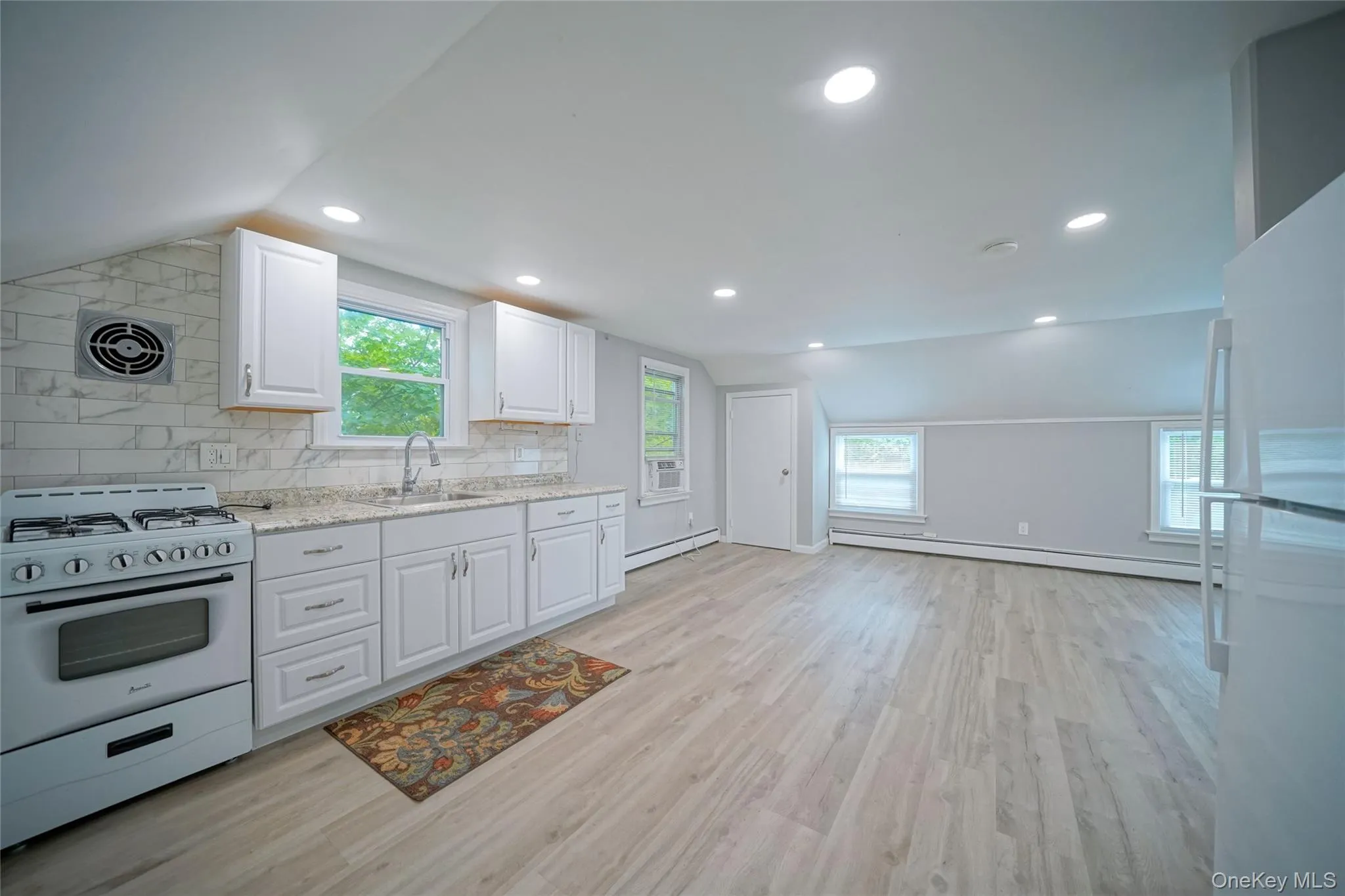 16 Brook St, Ramapo, NY, 4 Bedrooms Bedrooms, 8 Rooms Rooms,1 BathroomBathrooms,Residential Lease,For Rent,Brook St,0,1029026 16 Brook St, Ramapo, NY, 4 Bedrooms Bedrooms, 8 Rooms Rooms,1 BathroomBathrooms,Residential Lease,For Rent,Brook St,0,1029026