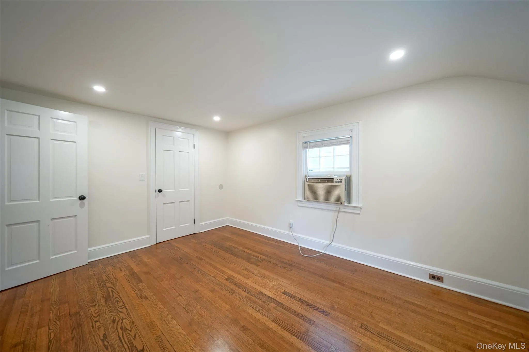 16 Brook St, Ramapo, NY, 4 Bedrooms Bedrooms, 8 Rooms Rooms,1 BathroomBathrooms,Residential Lease,For Rent,Brook St,0,1029026 16 Brook St, Ramapo, NY, 4 Bedrooms Bedrooms, 8 Rooms Rooms,1 BathroomBathrooms,Residential Lease,For Rent,Brook St,0,1029026