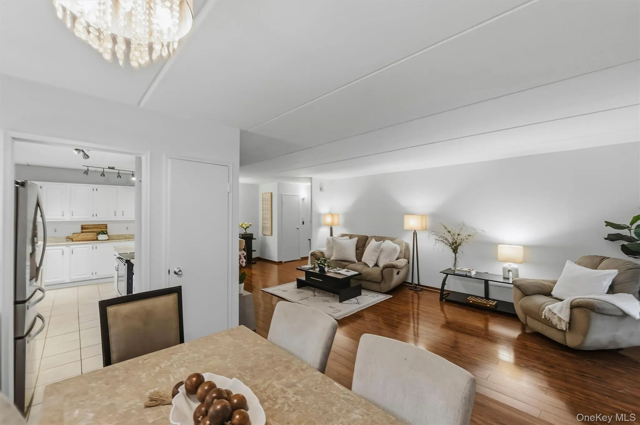 412 Benedict Avenue, Greenburgh, NY, 2 Bedrooms Bedrooms, 5 Rooms Rooms,2 BathroomsBathrooms,Residential,For Rent,Benedict,0,1029027 412 Benedict Avenue, Greenburgh, NY, 2 Bedrooms Bedrooms, 5 Rooms Rooms,2 BathroomsBathrooms,Residential,For Rent,Benedict,0,1029027