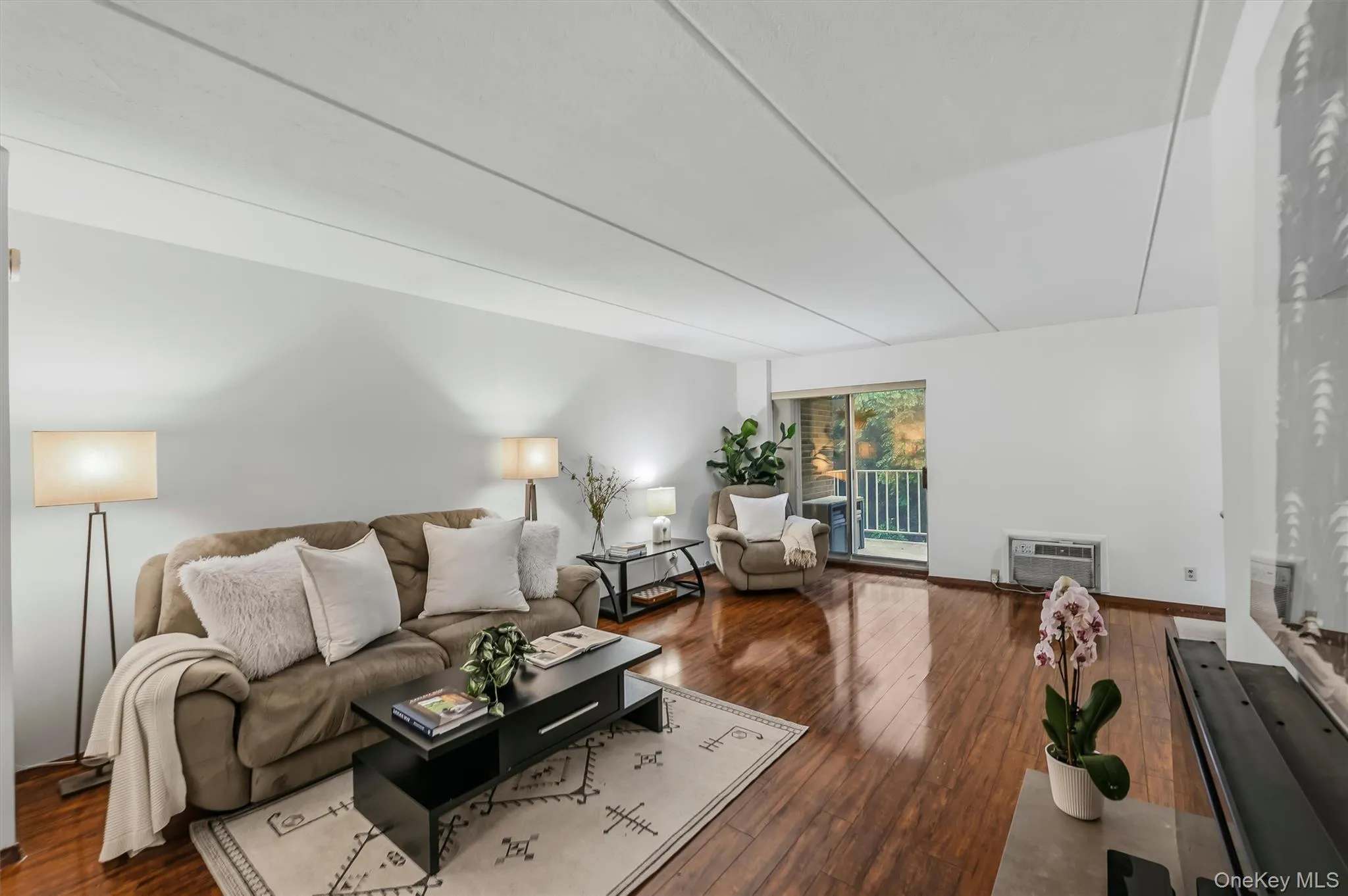 412 Benedict Avenue, Greenburgh, NY, 2 Bedrooms Bedrooms, 5 Rooms Rooms,2 BathroomsBathrooms,Residential,For Rent,Benedict,0,1029027 412 Benedict Avenue, Greenburgh, NY, 2 Bedrooms Bedrooms, 5 Rooms Rooms,2 BathroomsBathrooms,Residential,For Rent,Benedict,0,1029027