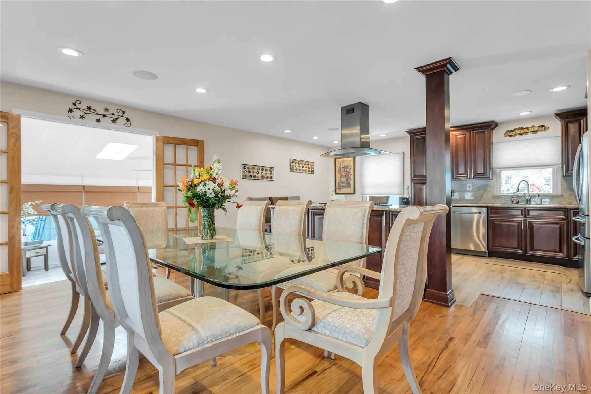 401 Beechmont Avenue, Babylon, NY, 4 Bedrooms Bedrooms, 8 Rooms Rooms,2 BathroomsBathrooms,Residential,For Rent,Beechmont,0,1029028 401 Beechmont Avenue, Babylon, NY, 4 Bedrooms Bedrooms, 8 Rooms Rooms,2 BathroomsBathrooms,Residential,For Rent,Beechmont,0,1029028