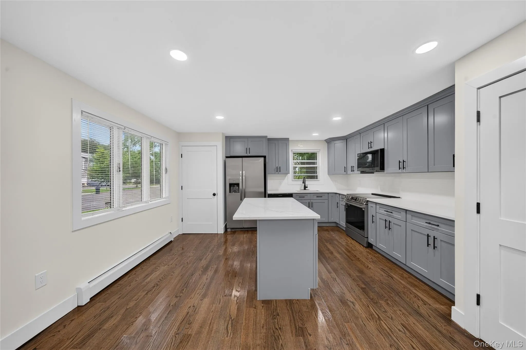 2202 Fire Avenue, Brookhaven, NY, 5 Bedrooms Bedrooms, 10 Rooms Rooms,4 BathroomsBathrooms,Residential,For Rent,Fire,0,1029029 2202 Fire Avenue, Brookhaven, NY, 5 Bedrooms Bedrooms, 10 Rooms Rooms,4 BathroomsBathrooms,Residential,For Rent,Fire,0,1029029