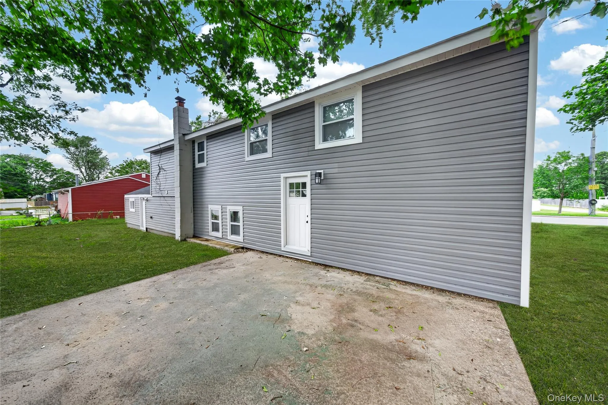 2202 Fire Avenue, Brookhaven, NY, 5 Bedrooms Bedrooms, 10 Rooms Rooms,4 BathroomsBathrooms,Residential,For Rent,Fire,0,1029029 2202 Fire Avenue, Brookhaven, NY, 5 Bedrooms Bedrooms, 10 Rooms Rooms,4 BathroomsBathrooms,Residential,For Rent,Fire,0,1029029