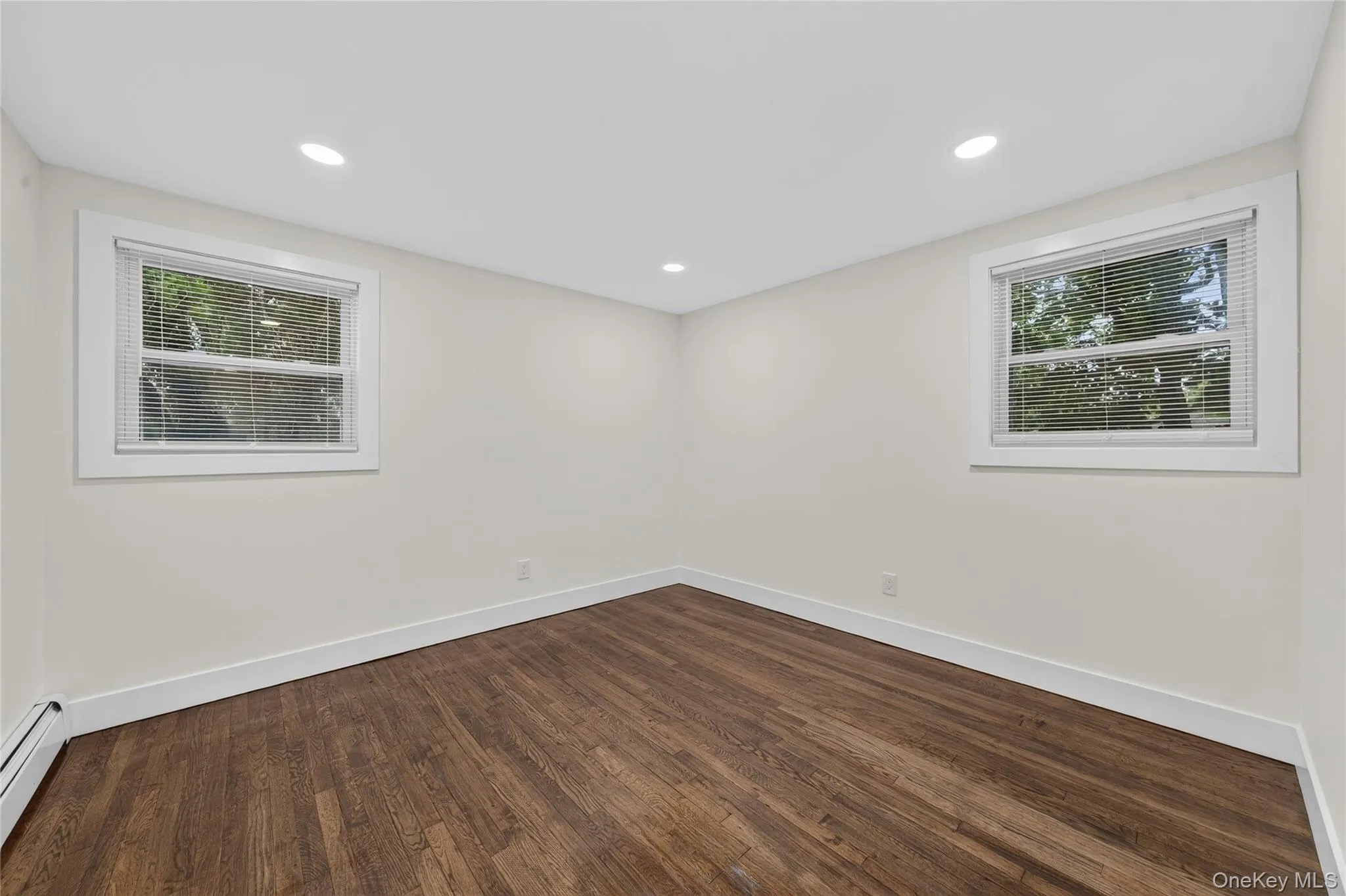 2202 Fire Avenue, Brookhaven, NY, 5 Bedrooms Bedrooms, 10 Rooms Rooms,4 BathroomsBathrooms,Residential,For Rent,Fire,0,1029029 2202 Fire Avenue, Brookhaven, NY, 5 Bedrooms Bedrooms, 10 Rooms Rooms,4 BathroomsBathrooms,Residential,For Rent,Fire,0,1029029