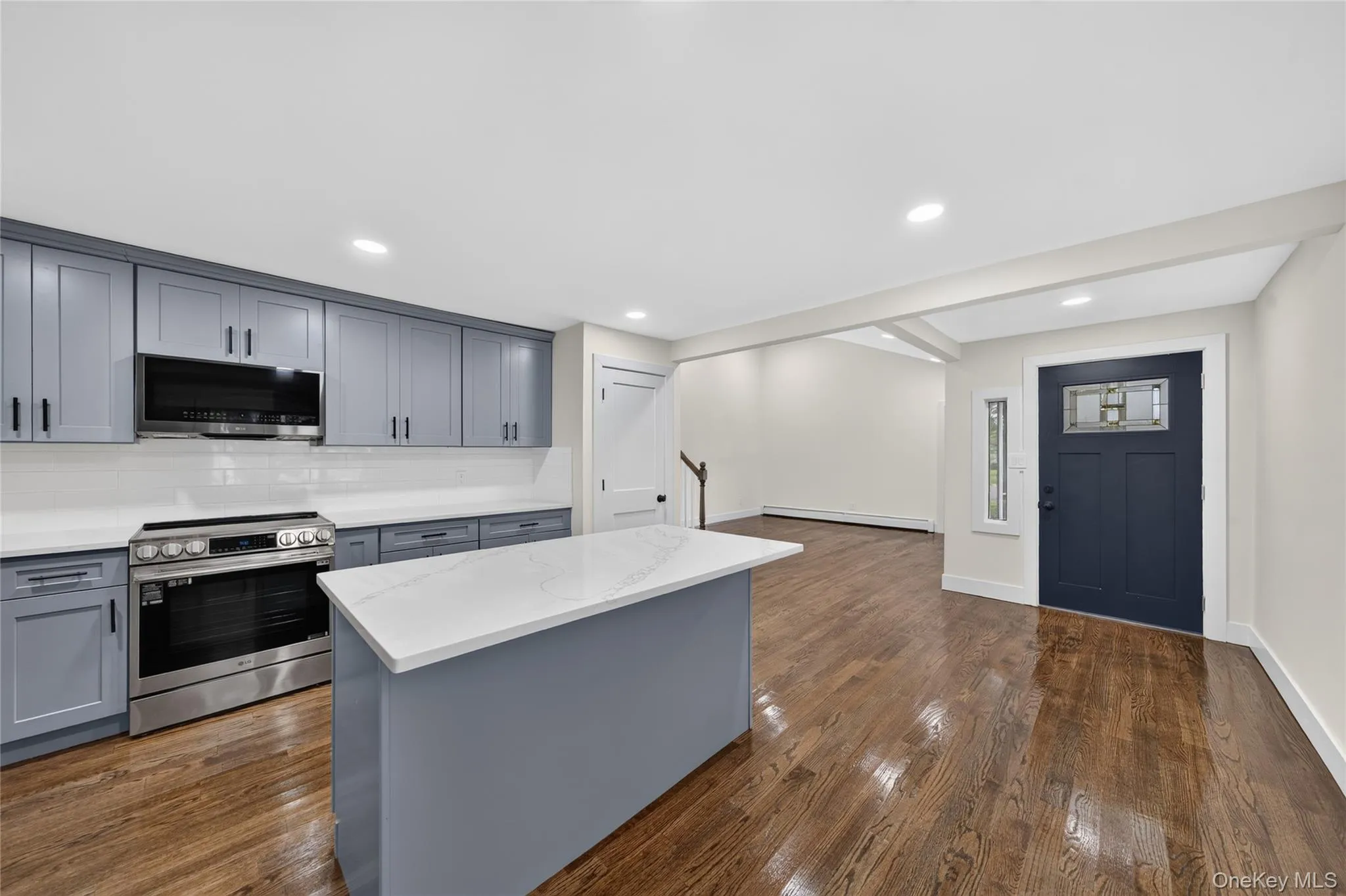 2202 Fire Avenue, Brookhaven, NY, 5 Bedrooms Bedrooms, 10 Rooms Rooms,4 BathroomsBathrooms,Residential,For Rent,Fire,0,1029029 2202 Fire Avenue, Brookhaven, NY, 5 Bedrooms Bedrooms, 10 Rooms Rooms,4 BathroomsBathrooms,Residential,For Rent,Fire,0,1029029