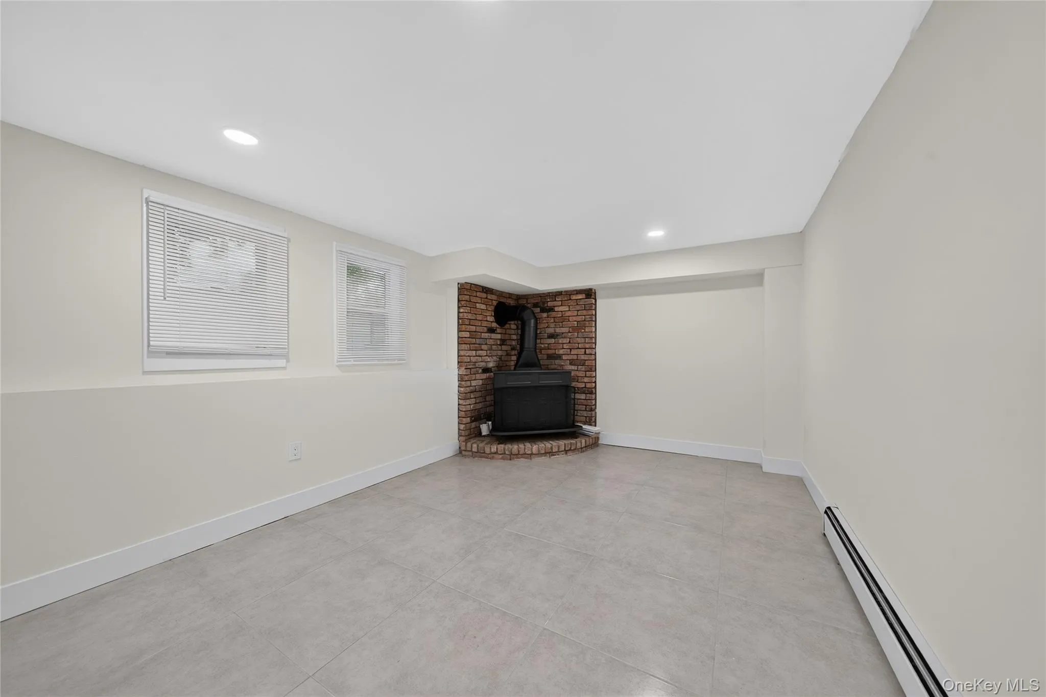 2202 Fire Avenue, Brookhaven, NY, 5 Bedrooms Bedrooms, 10 Rooms Rooms,4 BathroomsBathrooms,Residential,For Rent,Fire,0,1029029 2202 Fire Avenue, Brookhaven, NY, 5 Bedrooms Bedrooms, 10 Rooms Rooms,4 BathroomsBathrooms,Residential,For Rent,Fire,0,1029029