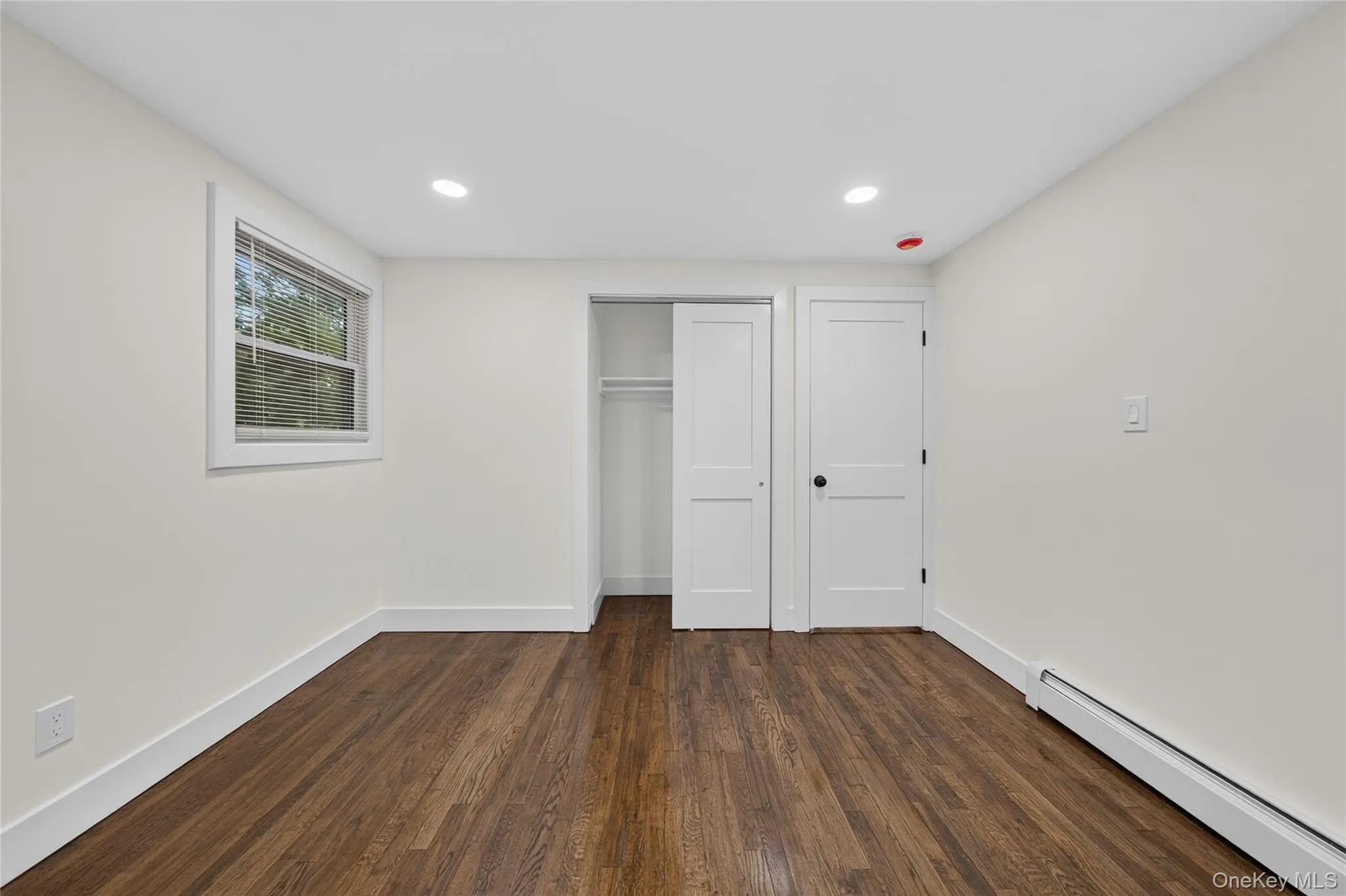 2202 Fire Avenue, Brookhaven, NY, 5 Bedrooms Bedrooms, 10 Rooms Rooms,4 BathroomsBathrooms,Residential,For Rent,Fire,0,1029029 2202 Fire Avenue, Brookhaven, NY, 5 Bedrooms Bedrooms, 10 Rooms Rooms,4 BathroomsBathrooms,Residential,For Rent,Fire,0,1029029