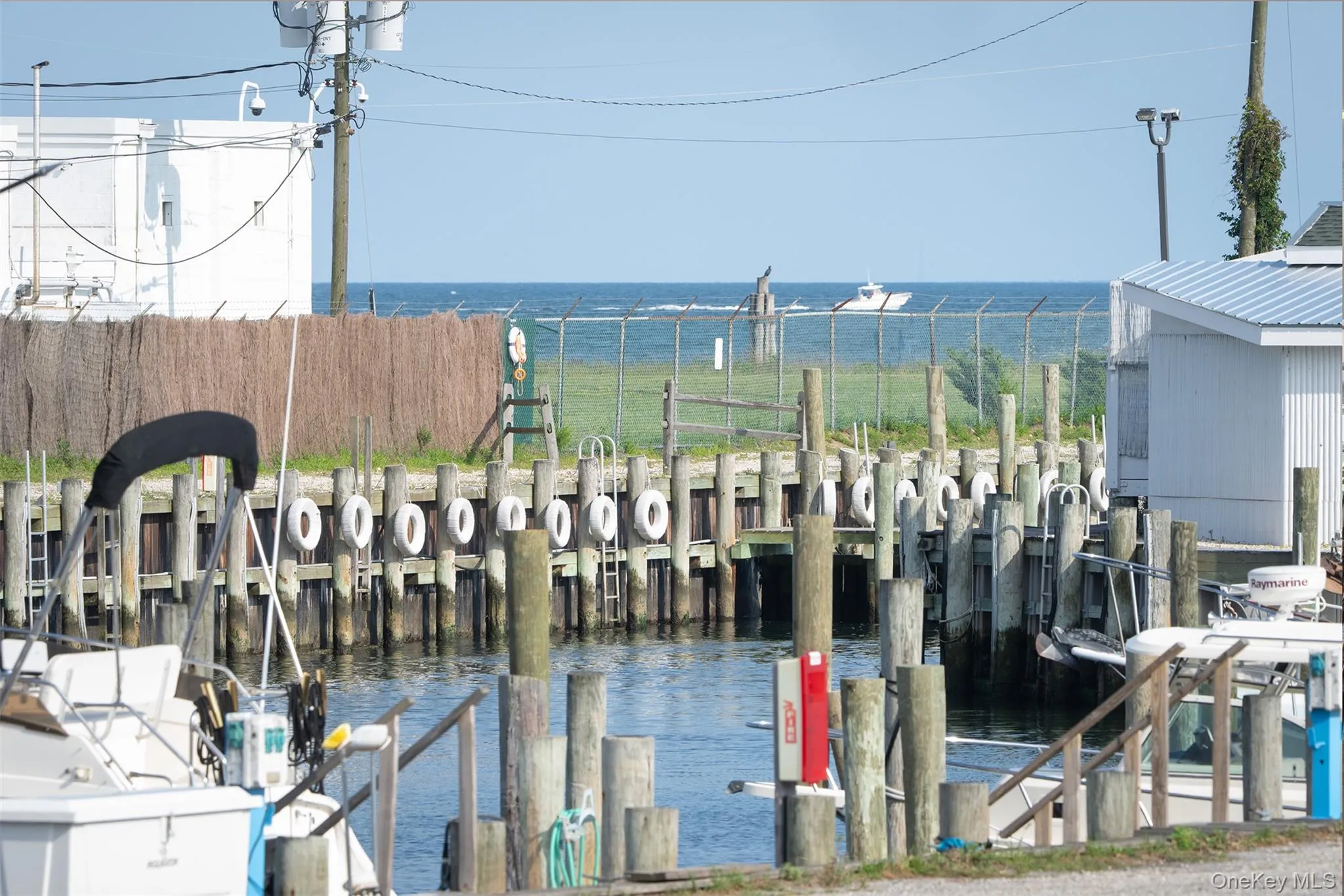 40495 Main Road, Southold, NY, 4 Bedrooms Bedrooms, 12 Rooms Rooms,2 BathroomsBathrooms,Residential,For Rent,Main,0,1029031 40495 Main Road, Southold, NY, 4 Bedrooms Bedrooms, 12 Rooms Rooms,2 BathroomsBathrooms,Residential,For Rent,Main,0,1029031