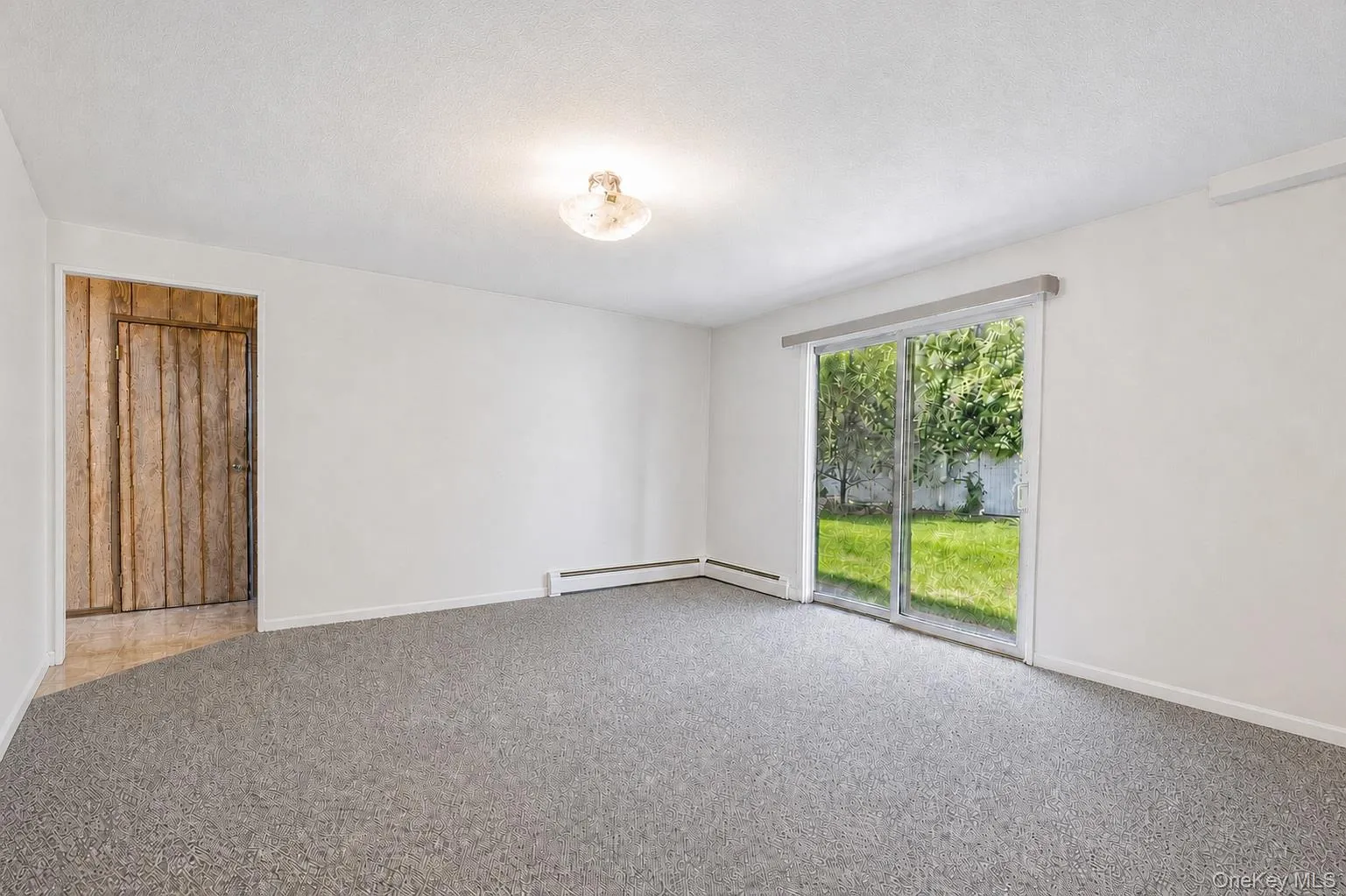 26 Acorn Lane, Oyster Bay, NY, 4 Bedrooms Bedrooms, 8 Rooms Rooms,2 BathroomsBathrooms,Residential,For Rent,Acorn,0,1029033 26 Acorn Lane, Oyster Bay, NY, 4 Bedrooms Bedrooms, 8 Rooms Rooms,2 BathroomsBathrooms,Residential,For Rent,Acorn,0,1029033
