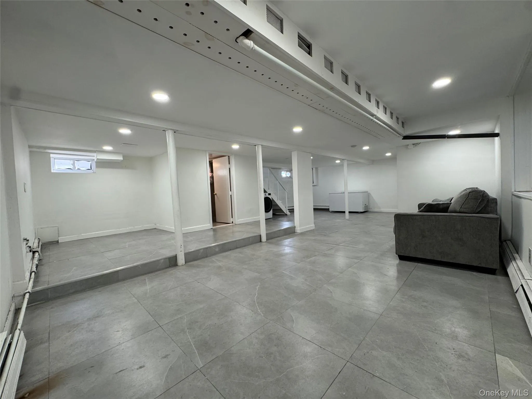 267 Plainfield Avenue, Hempstead, NY, 2 Bedrooms Bedrooms, 4 Rooms Rooms,2 BathroomsBathrooms,Residential Lease,For Rent,Plainfield,0,1029034 267 Plainfield Avenue, Hempstead, NY, 2 Bedrooms Bedrooms, 4 Rooms Rooms,2 BathroomsBathrooms,Residential Lease,For Rent,Plainfield,0,1029034