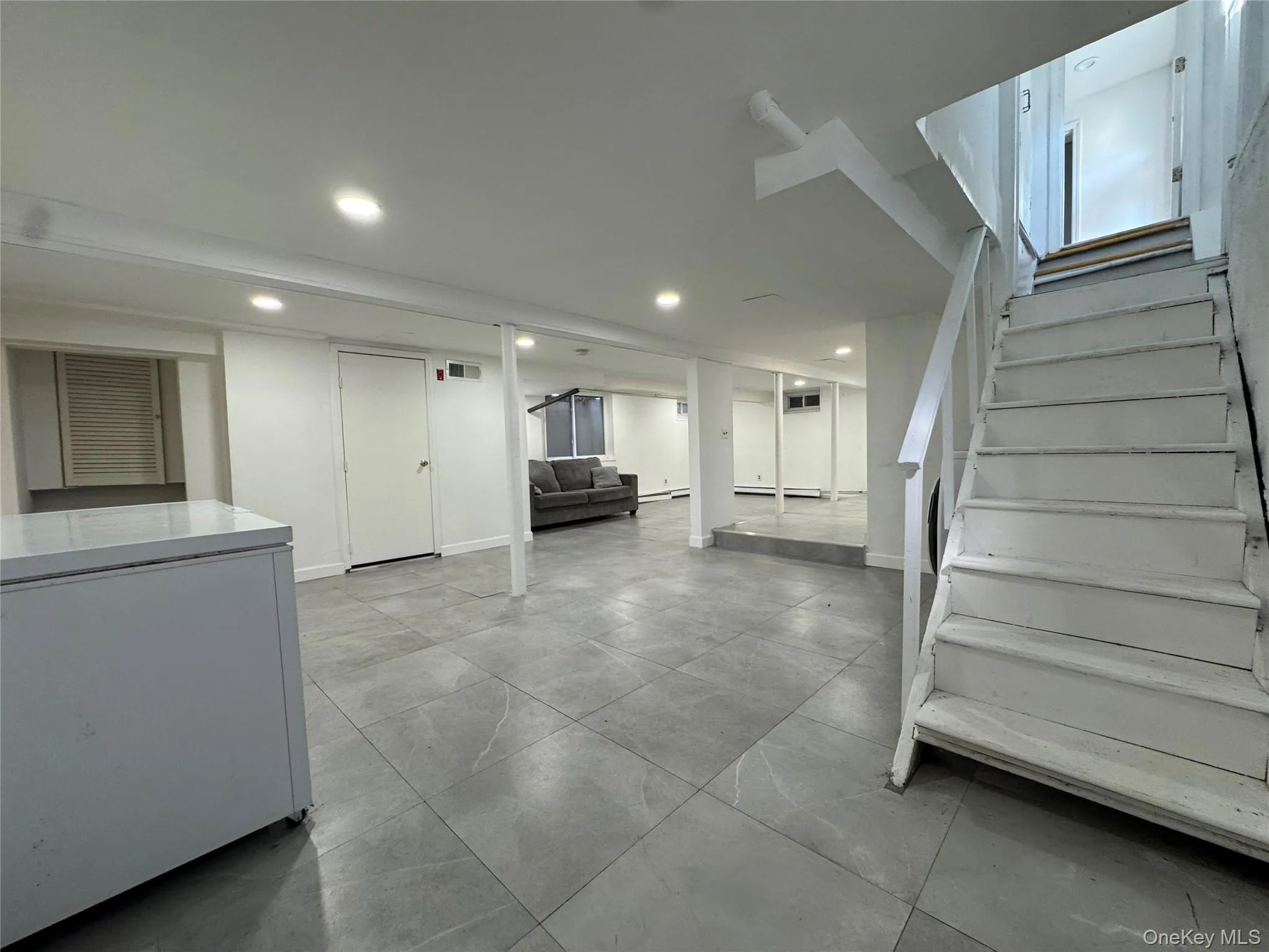 267 Plainfield Avenue, Hempstead, NY, 2 Bedrooms Bedrooms, 4 Rooms Rooms,2 BathroomsBathrooms,Residential Lease,For Rent,Plainfield,0,1029034 267 Plainfield Avenue, Hempstead, NY, 2 Bedrooms Bedrooms, 4 Rooms Rooms,2 BathroomsBathrooms,Residential Lease,For Rent,Plainfield,0,1029034