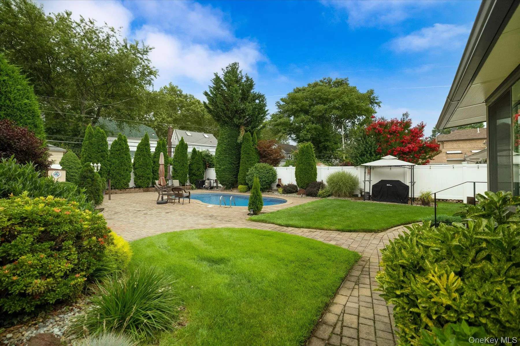 948 Cathedral Avenue, Hempstead, NY, 3 Bedrooms Bedrooms, 9 Rooms Rooms,3 BathroomsBathrooms,Residential,For Rent,Cathedral,0,1029039 948 Cathedral Avenue, Hempstead, NY, 3 Bedrooms Bedrooms, 9 Rooms Rooms,3 BathroomsBathrooms,Residential,For Rent,Cathedral,0,1029039