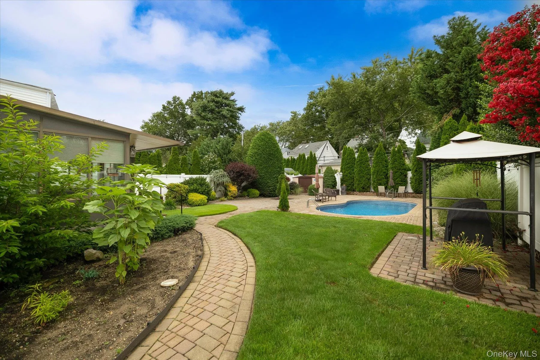 948 Cathedral Avenue, Hempstead, NY, 3 Bedrooms Bedrooms, 9 Rooms Rooms,3 BathroomsBathrooms,Residential,For Rent,Cathedral,0,1029039 948 Cathedral Avenue, Hempstead, NY, 3 Bedrooms Bedrooms, 9 Rooms Rooms,3 BathroomsBathrooms,Residential,For Rent,Cathedral,0,1029039