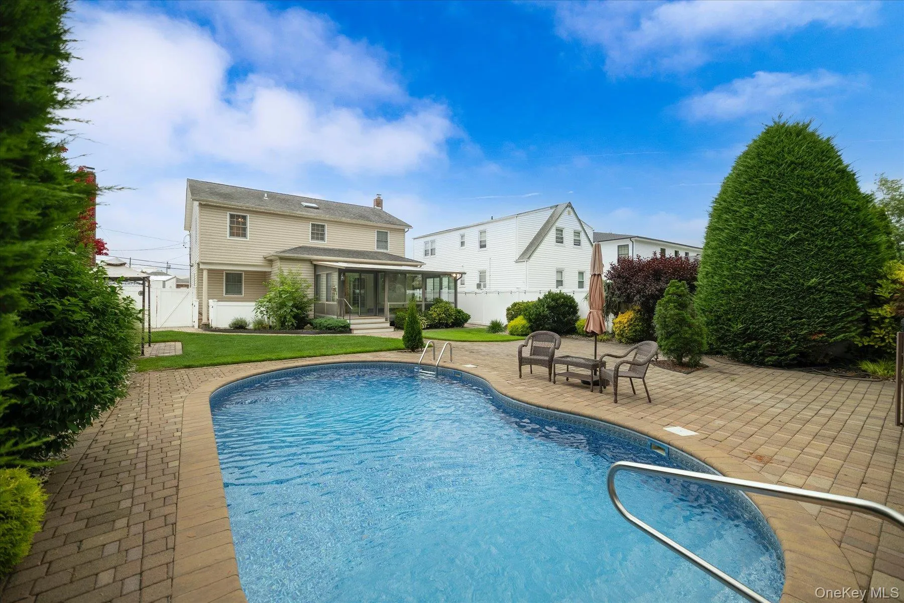 948 Cathedral Avenue, Hempstead, NY, 3 Bedrooms Bedrooms, 9 Rooms Rooms,3 BathroomsBathrooms,Residential,For Rent,Cathedral,0,1029039 948 Cathedral Avenue, Hempstead, NY, 3 Bedrooms Bedrooms, 9 Rooms Rooms,3 BathroomsBathrooms,Residential,For Rent,Cathedral,0,1029039