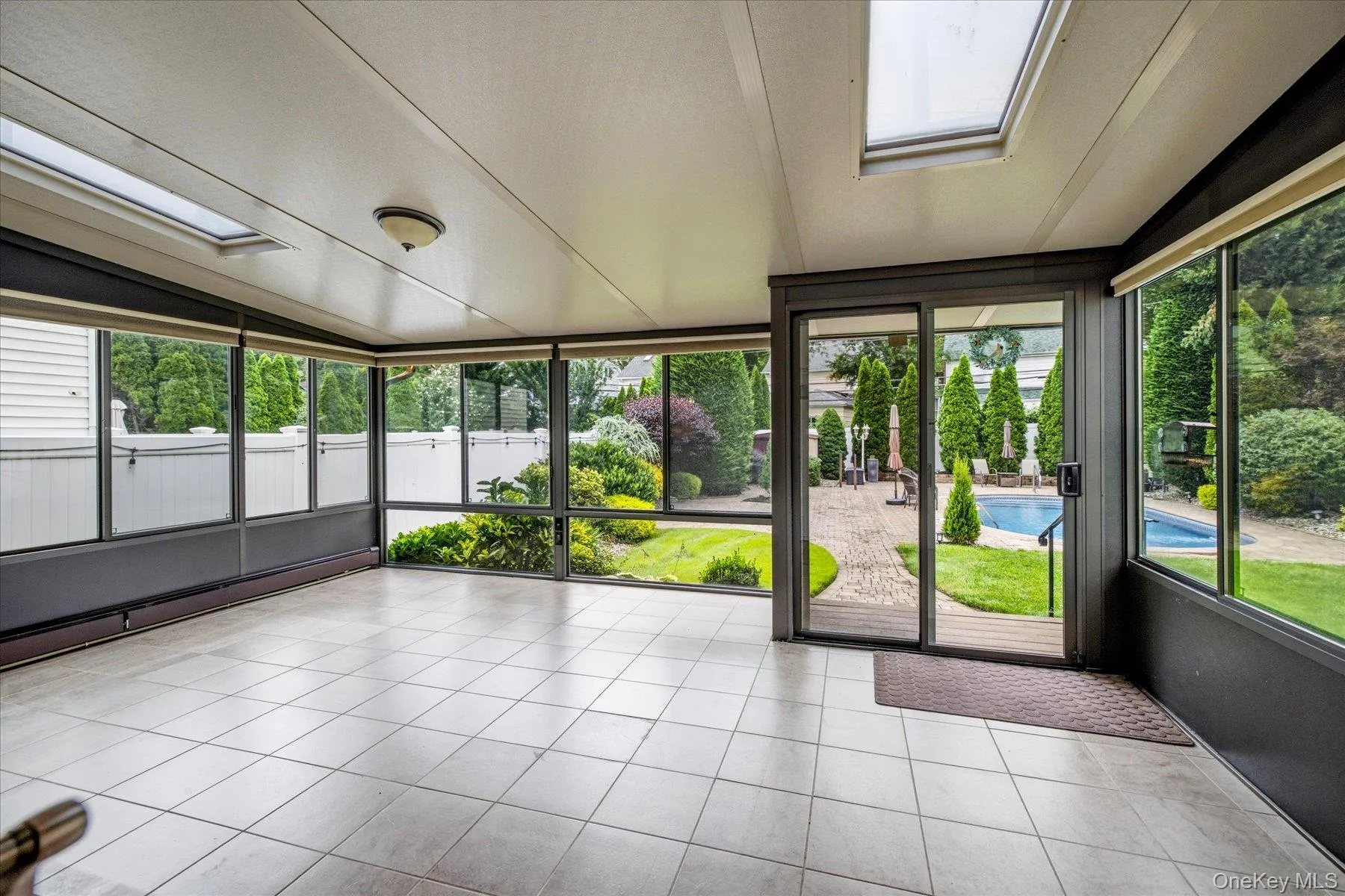 948 Cathedral Avenue, Hempstead, NY, 3 Bedrooms Bedrooms, 9 Rooms Rooms,3 BathroomsBathrooms,Residential,For Rent,Cathedral,0,1029039 948 Cathedral Avenue, Hempstead, NY, 3 Bedrooms Bedrooms, 9 Rooms Rooms,3 BathroomsBathrooms,Residential,For Rent,Cathedral,0,1029039