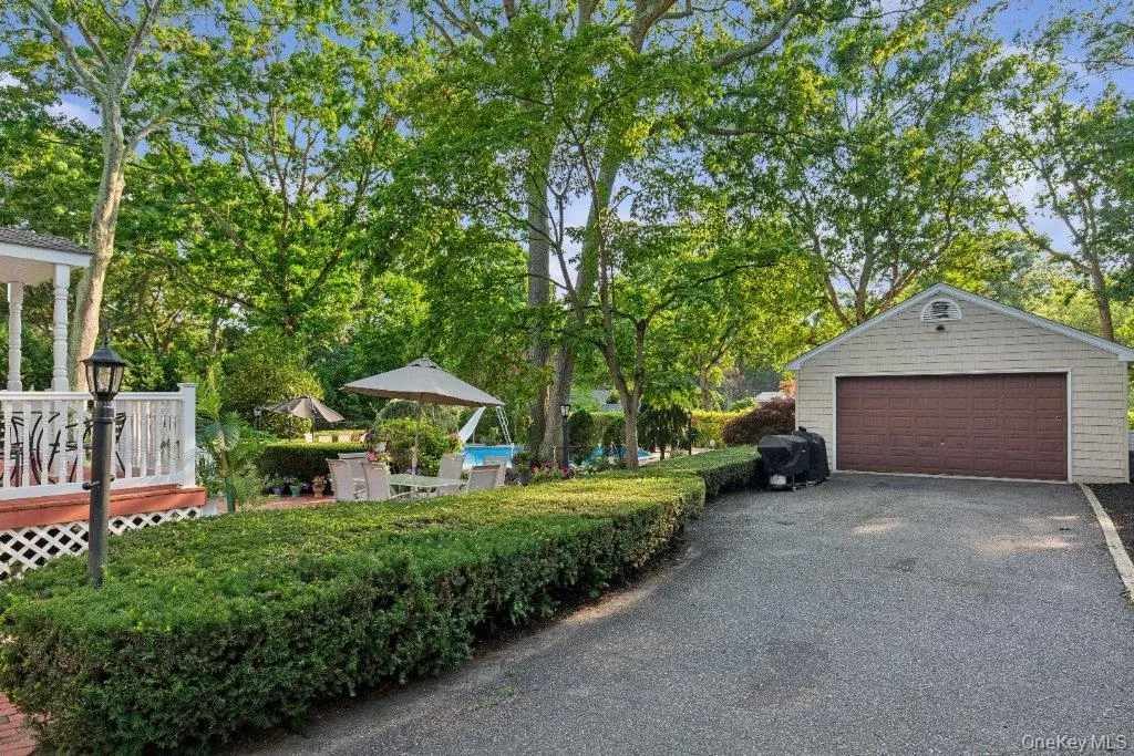 61 Timber Drive, Riverhead, NY, 3 Bedrooms Bedrooms, 9 Rooms Rooms,1 BathroomBathrooms,Residential,For Rent,Timber,0,1029041 61 Timber Drive, Riverhead, NY, 3 Bedrooms Bedrooms, 9 Rooms Rooms,1 BathroomBathrooms,Residential,For Rent,Timber,0,1029041
