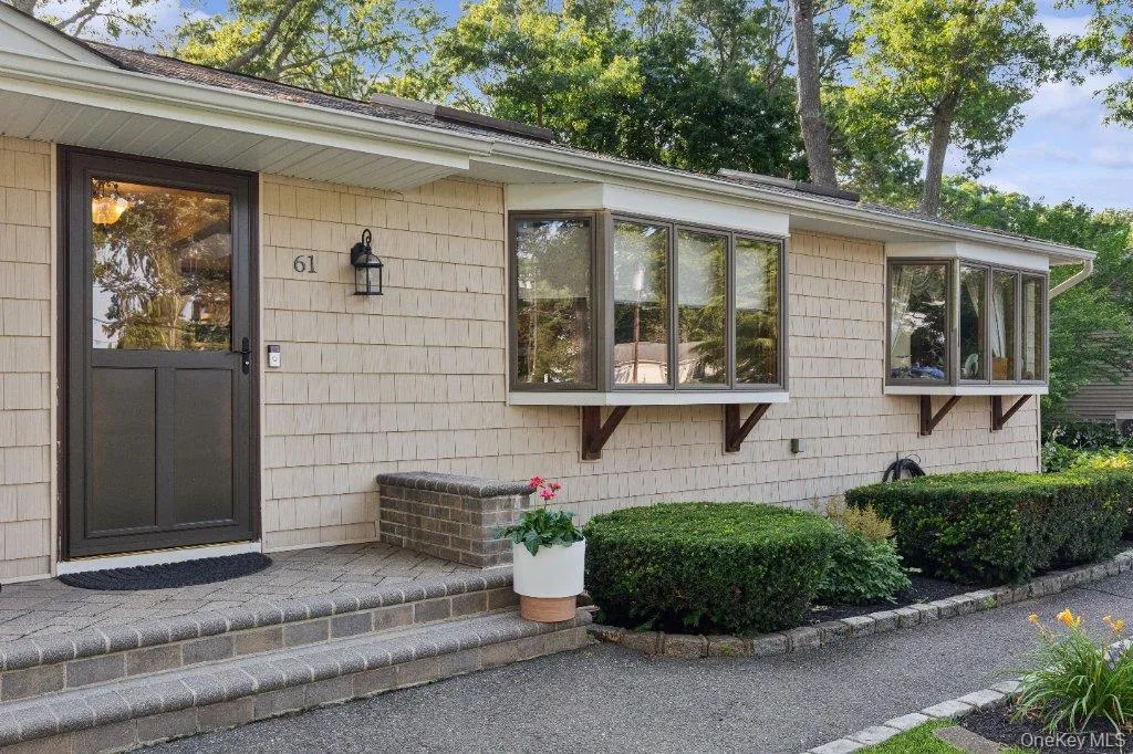 61 Timber Drive, Riverhead, NY, 3 Bedrooms Bedrooms, 9 Rooms Rooms,1 BathroomBathrooms,Residential,For Rent,Timber,0,1029041 61 Timber Drive, Riverhead, NY, 3 Bedrooms Bedrooms, 9 Rooms Rooms,1 BathroomBathrooms,Residential,For Rent,Timber,0,1029041