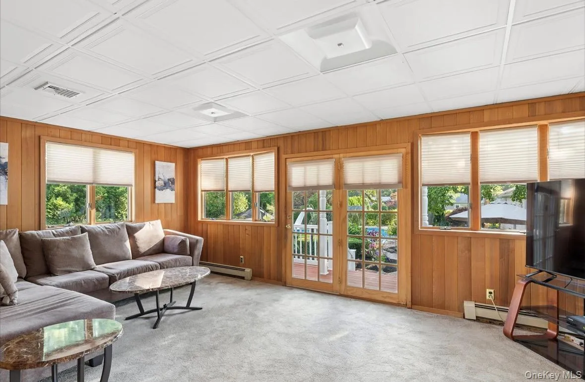61 Timber Drive, Riverhead, NY, 3 Bedrooms Bedrooms, 9 Rooms Rooms,1 BathroomBathrooms,Residential,For Rent,Timber,0,1029041 61 Timber Drive, Riverhead, NY, 3 Bedrooms Bedrooms, 9 Rooms Rooms,1 BathroomBathrooms,Residential,For Rent,Timber,0,1029041