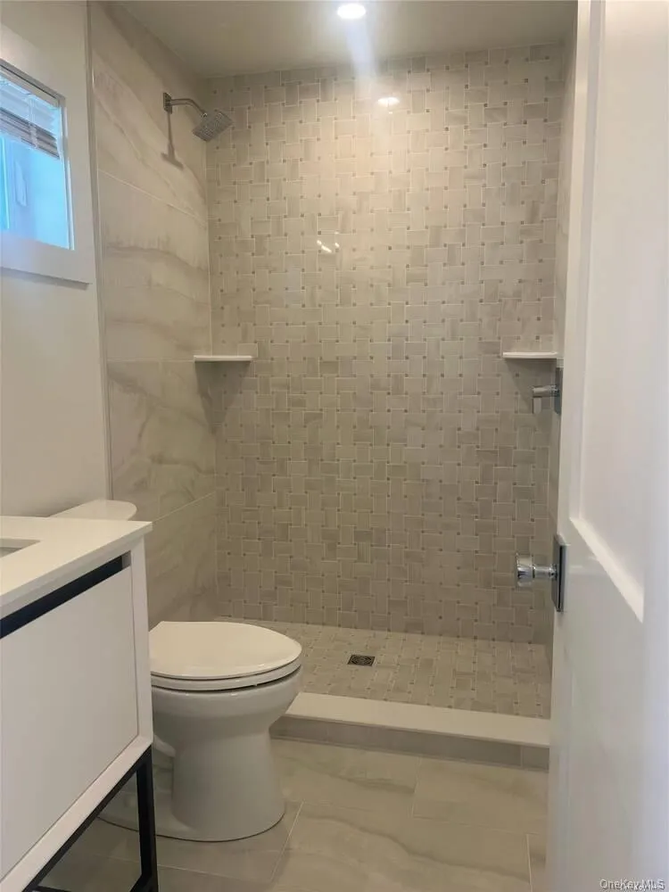 152 South Country Rd, Brookhaven, NY, 1 Bedroom Bedrooms, 3 Rooms Rooms,1 BathroomBathrooms,Residential Lease,For Rent,South Country Rd,0,1029042 152 South Country Rd, Brookhaven, NY, 1 Bedroom Bedrooms, 3 Rooms Rooms,1 BathroomBathrooms,Residential Lease,For Rent,South Country Rd,0,1029042