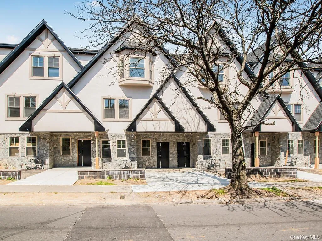 65 2nd Street, Mount Vernon, NY, 3 Bedrooms Bedrooms, 6 Rooms Rooms,4 BathroomsBathrooms,Residential,For Rent,2nd,0,1029046 65 2nd Street, Mount Vernon, NY, 3 Bedrooms Bedrooms, 6 Rooms Rooms,4 BathroomsBathrooms,Residential,For Rent,2nd,0,1029046
