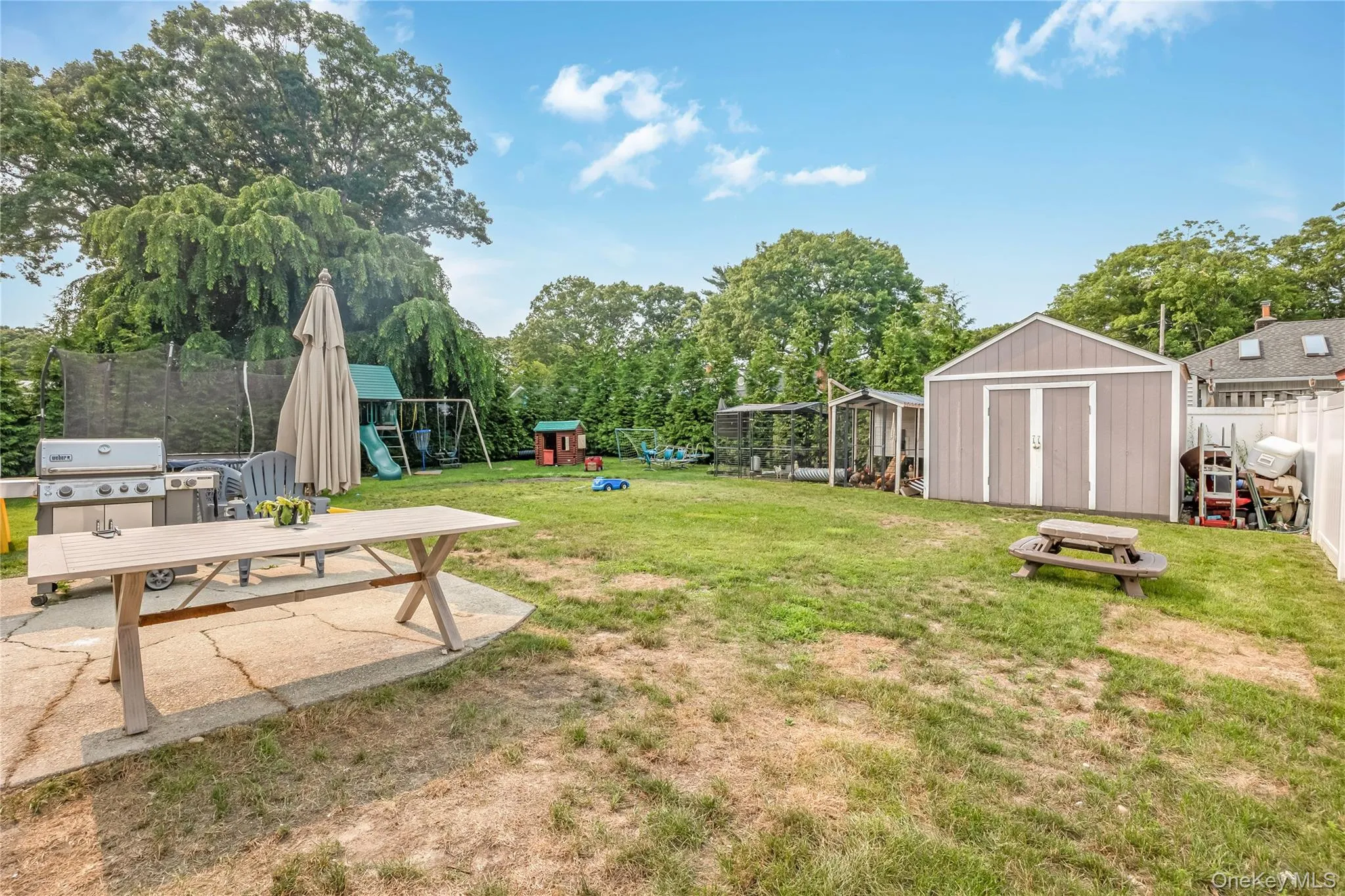 183 Cherokee Street, Islip, NY, 3 Bedrooms Bedrooms, 7 Rooms Rooms,1 BathroomBathrooms,Residential,For Rent,Cherokee,0,1029047 183 Cherokee Street, Islip, NY, 3 Bedrooms Bedrooms, 7 Rooms Rooms,1 BathroomBathrooms,Residential,For Rent,Cherokee,0,1029047