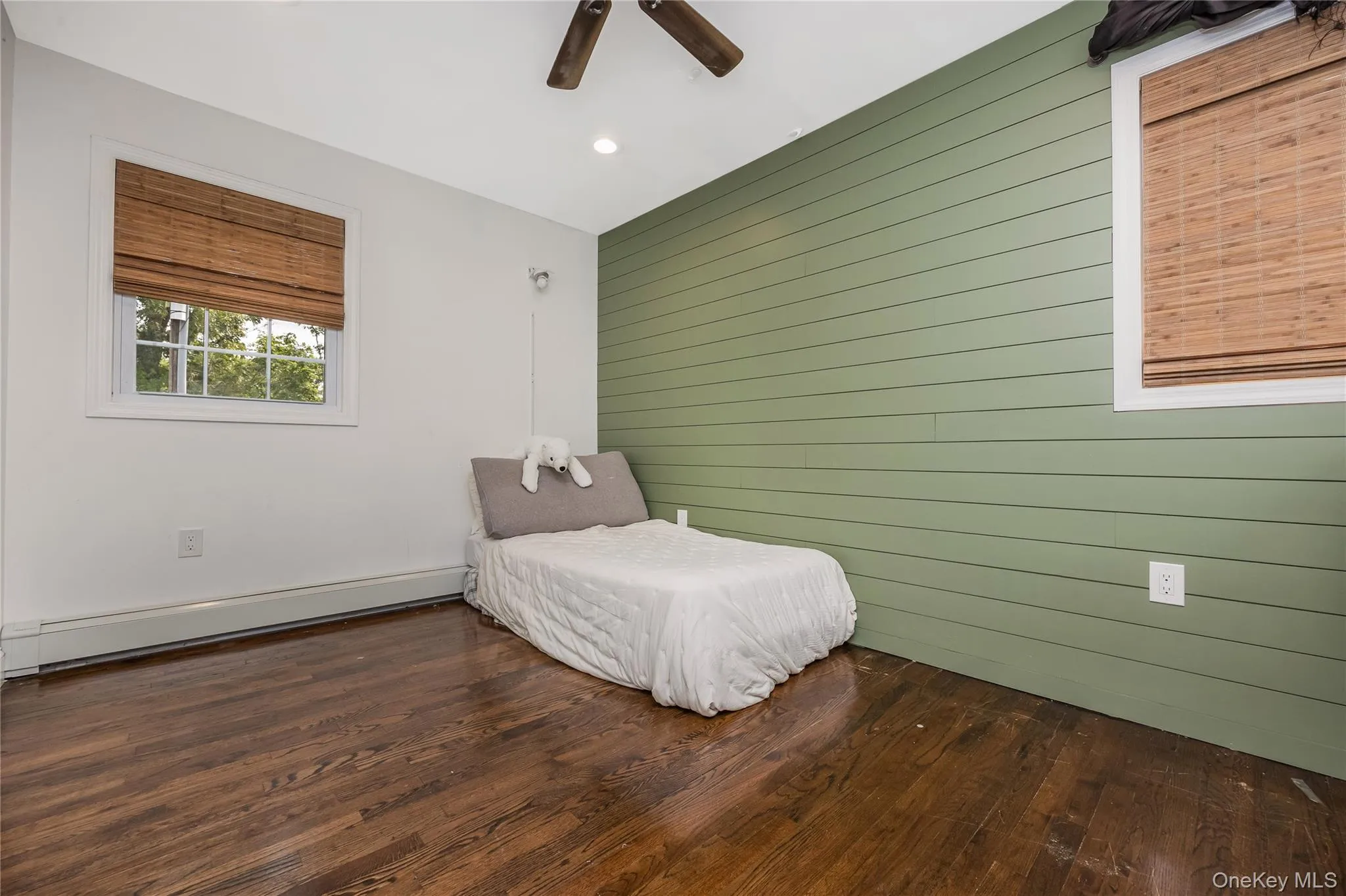 183 Cherokee Street, Islip, NY, 3 Bedrooms Bedrooms, 7 Rooms Rooms,1 BathroomBathrooms,Residential,For Rent,Cherokee,0,1029047 183 Cherokee Street, Islip, NY, 3 Bedrooms Bedrooms, 7 Rooms Rooms,1 BathroomBathrooms,Residential,For Rent,Cherokee,0,1029047