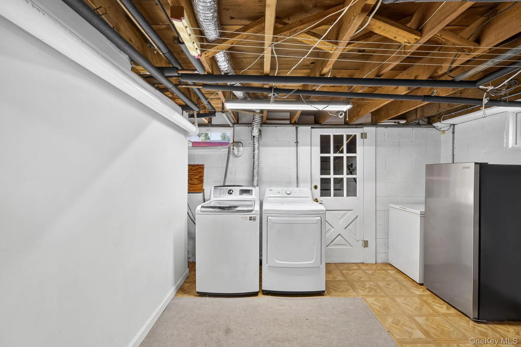 152 Parkwood Drive, Brookhaven, NY, 3 Bedrooms Bedrooms, 9 Rooms Rooms,2 BathroomsBathrooms,Residential,For Rent,Parkwood,0,1029049 152 Parkwood Drive, Brookhaven, NY, 3 Bedrooms Bedrooms, 9 Rooms Rooms,2 BathroomsBathrooms,Residential,For Rent,Parkwood,0,1029049