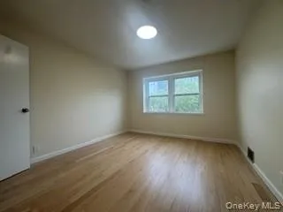 215-40 23rd Road, New York, NY, 3 Bedrooms Bedrooms, 6 Rooms Rooms,1 BathroomBathrooms,Residential Lease,For Rent,23rd,0,1029050 215-40 23rd Road, New York, NY, 3 Bedrooms Bedrooms, 6 Rooms Rooms,1 BathroomBathrooms,Residential Lease,For Rent,23rd,0,1029050