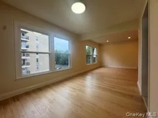 215-40 23rd Road, New York, NY, 3 Bedrooms Bedrooms, 6 Rooms Rooms,1 BathroomBathrooms,Residential Lease,For Rent,23rd,0,1029050 215-40 23rd Road, New York, NY, 3 Bedrooms Bedrooms, 6 Rooms Rooms,1 BathroomBathrooms,Residential Lease,For Rent,23rd,0,1029050