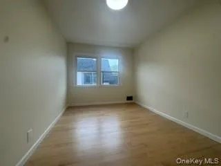 215-40 23rd Road, New York, NY, 3 Bedrooms Bedrooms, 6 Rooms Rooms,1 BathroomBathrooms,Residential Lease,For Rent,23rd,0,1029050 215-40 23rd Road, New York, NY, 3 Bedrooms Bedrooms, 6 Rooms Rooms,1 BathroomBathrooms,Residential Lease,For Rent,23rd,0,1029050