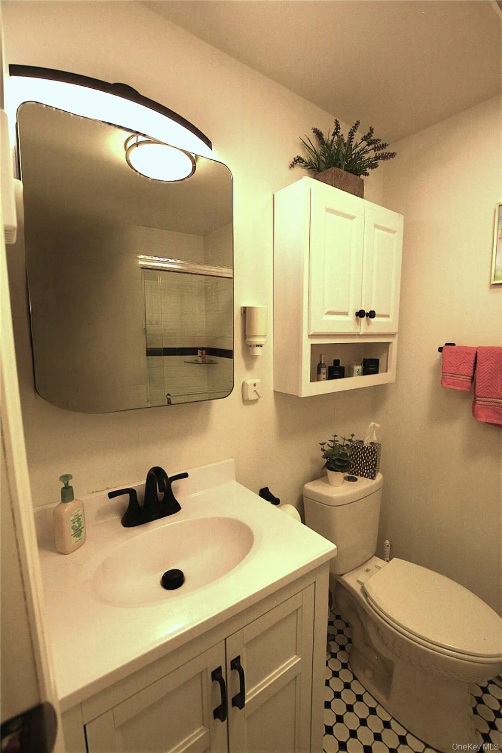 105 Village Circle, Brookhaven, NY, 2 Bedrooms Bedrooms, 5 Rooms Rooms,2 BathroomsBathrooms,Residential,For Rent,Village,0,1029061 105 Village Circle, Brookhaven, NY, 2 Bedrooms Bedrooms, 5 Rooms Rooms,2 BathroomsBathrooms,Residential,For Rent,Village,0,1029061