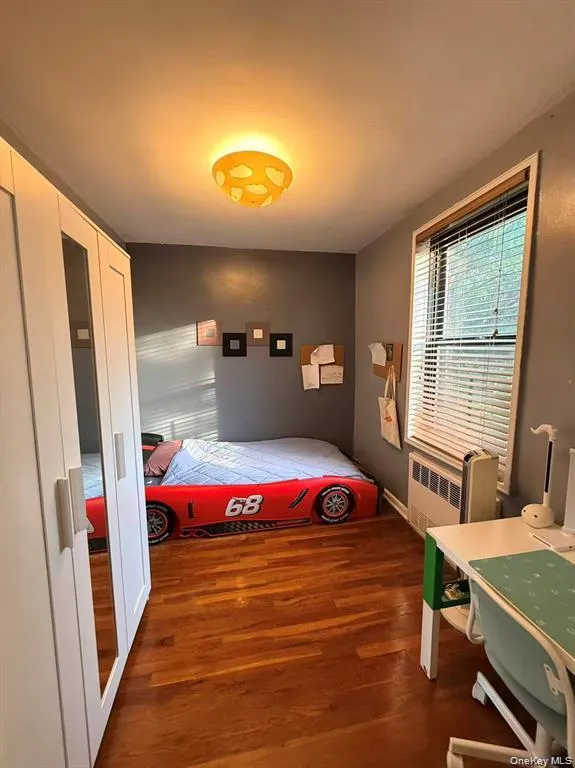 224-24 Union Tpke, New York, NY, 2 Bedrooms Bedrooms, 3 Rooms Rooms,1 BathroomBathrooms,Residential Lease,For Rent,Union Tpke,0,1029064 224-24 Union Tpke, New York, NY, 2 Bedrooms Bedrooms, 3 Rooms Rooms,1 BathroomBathrooms,Residential Lease,For Rent,Union Tpke,0,1029064