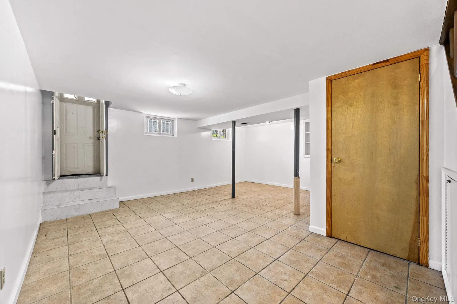 204-20 45th Drive, New York, NY, 2 Bedrooms Bedrooms, 5 Rooms Rooms,1 BathroomBathrooms,Residential,For Rent,45th,0,1029066 204-20 45th Drive, New York, NY, 2 Bedrooms Bedrooms, 5 Rooms Rooms,1 BathroomBathrooms,Residential,For Rent,45th,0,1029066
