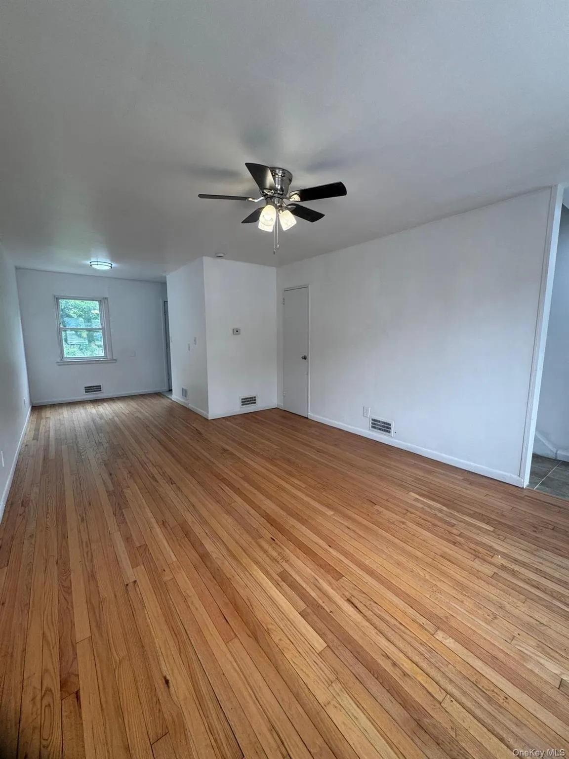 46 Gilmore Boulevard, Wappinger, NY, 2 Bedrooms Bedrooms, 4 Rooms Rooms,1 BathroomBathrooms,Residential Lease,For Rent,Gilmore,0,1029074 46 Gilmore Boulevard, Wappinger, NY, 2 Bedrooms Bedrooms, 4 Rooms Rooms,1 BathroomBathrooms,Residential Lease,For Rent,Gilmore,0,1029074