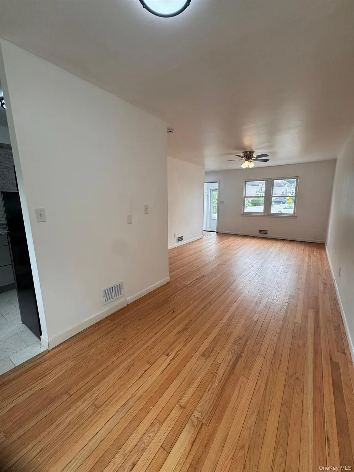 46 Gilmore Boulevard, Wappinger, NY, 2 Bedrooms Bedrooms, 4 Rooms Rooms,1 BathroomBathrooms,Residential Lease,For Rent,Gilmore,0,1029074 46 Gilmore Boulevard, Wappinger, NY, 2 Bedrooms Bedrooms, 4 Rooms Rooms,1 BathroomBathrooms,Residential Lease,For Rent,Gilmore,0,1029074