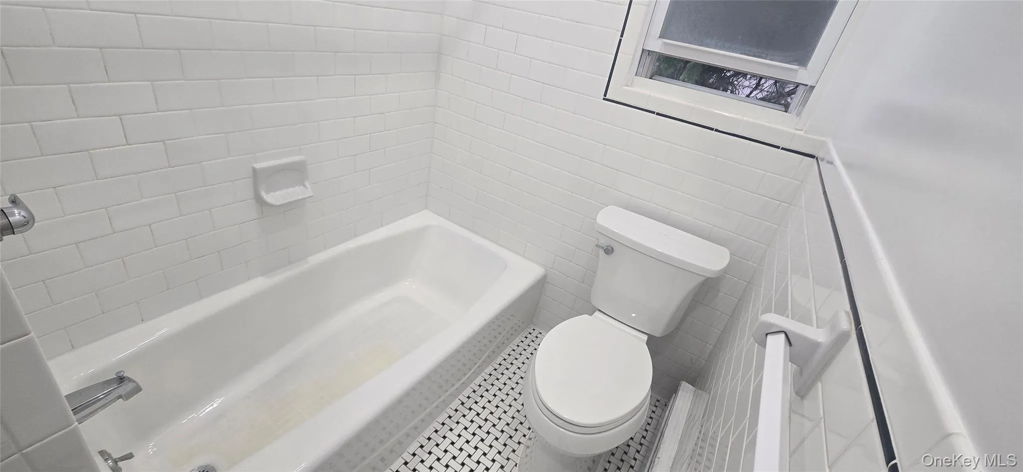 19 Spring Street, Oyster Bay, NY, 2 Bedrooms Bedrooms, 3 Rooms Rooms,1 BathroomBathrooms,Residential Lease,For Rent,Spring,0,1029079 19 Spring Street, Oyster Bay, NY, 2 Bedrooms Bedrooms, 3 Rooms Rooms,1 BathroomBathrooms,Residential Lease,For Rent,Spring,0,1029079