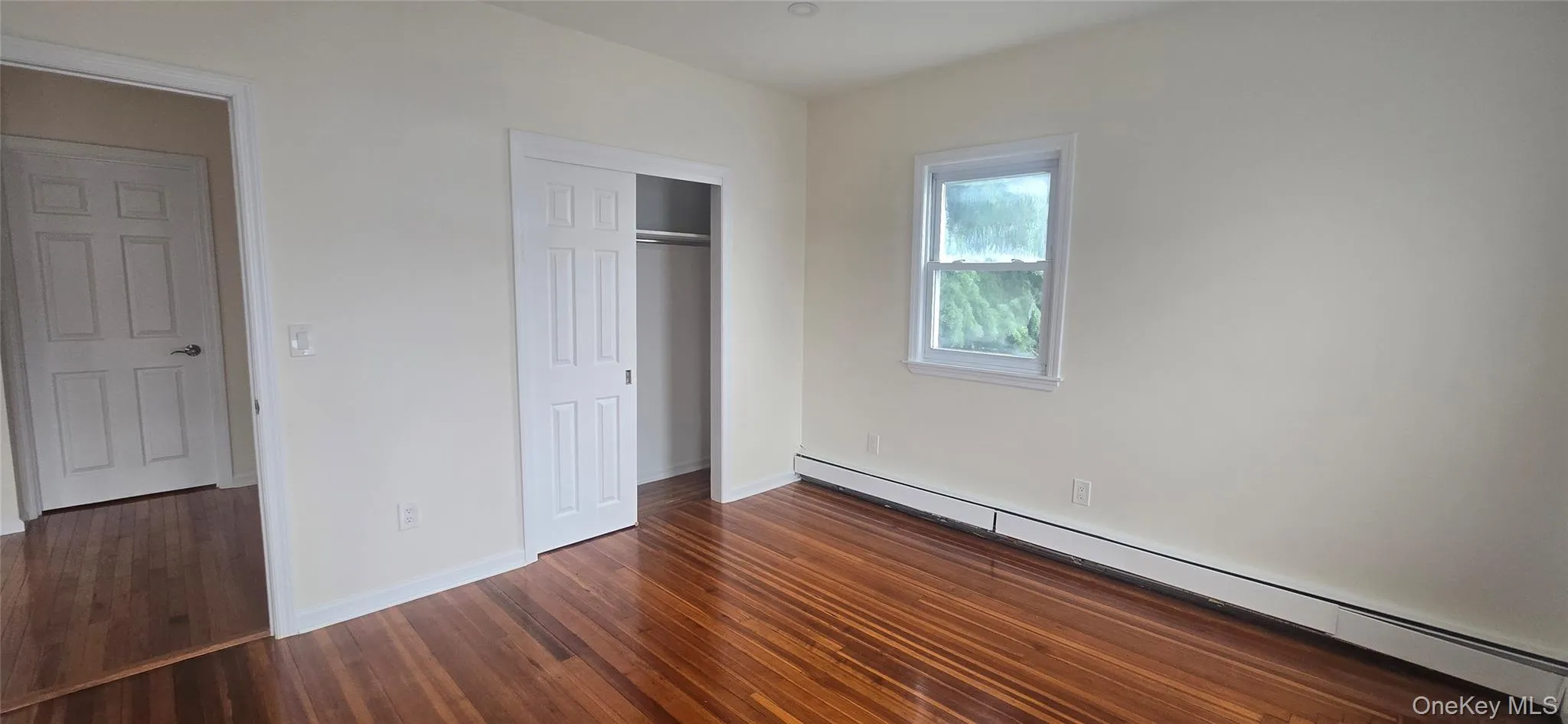 19 Spring Street, Oyster Bay, NY, 2 Bedrooms Bedrooms, 3 Rooms Rooms,1 BathroomBathrooms,Residential Lease,For Rent,Spring,0,1029079 19 Spring Street, Oyster Bay, NY, 2 Bedrooms Bedrooms, 3 Rooms Rooms,1 BathroomBathrooms,Residential Lease,For Rent,Spring,0,1029079