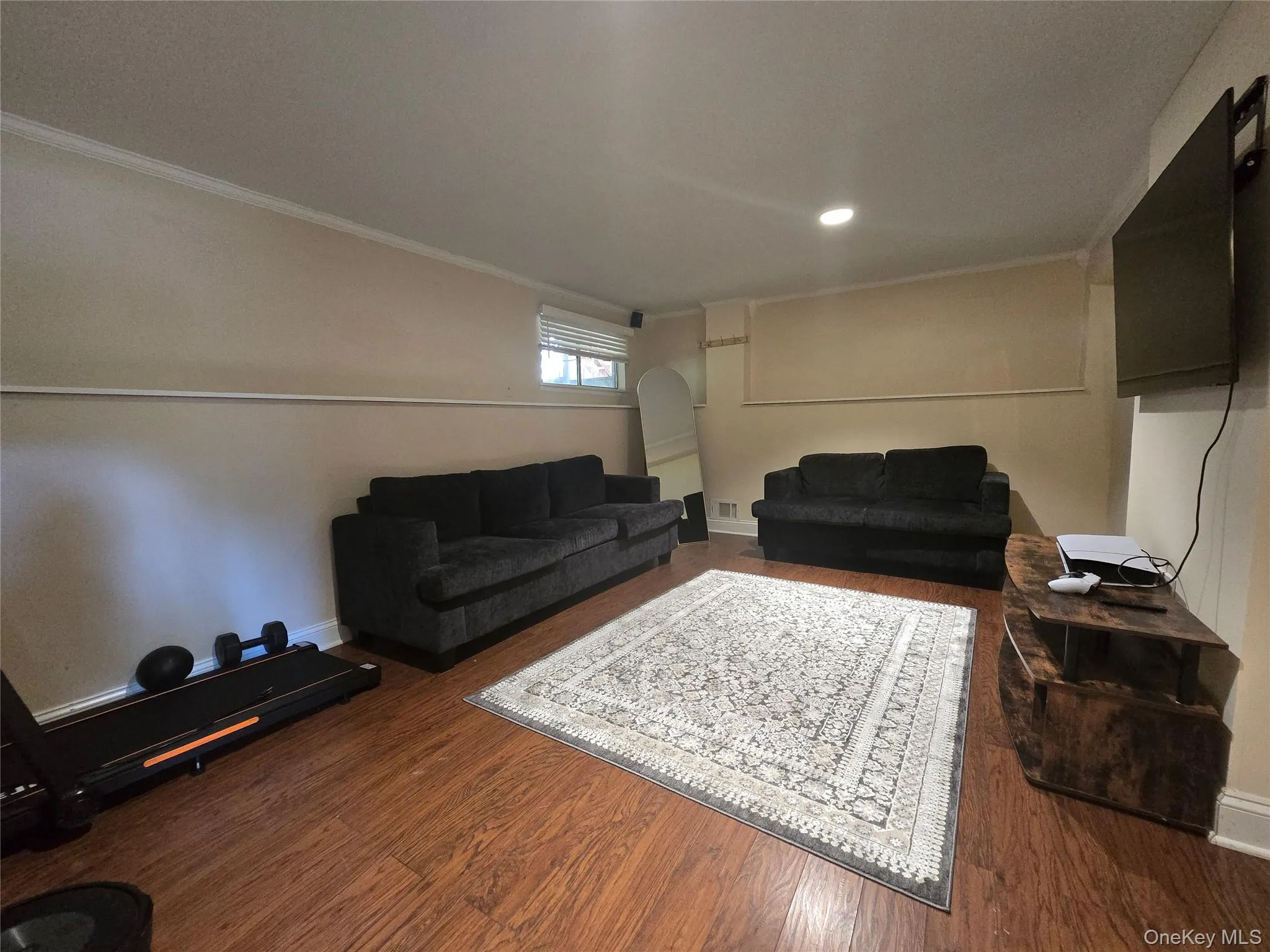 337 Burr Road, Huntington, NY, 4 Bedrooms Bedrooms, 6 Rooms Rooms,3 BathroomsBathrooms,Residential,For Rent,Burr,0,1029083 337 Burr Road, Huntington, NY, 4 Bedrooms Bedrooms, 6 Rooms Rooms,3 BathroomsBathrooms,Residential,For Rent,Burr,0,1029083